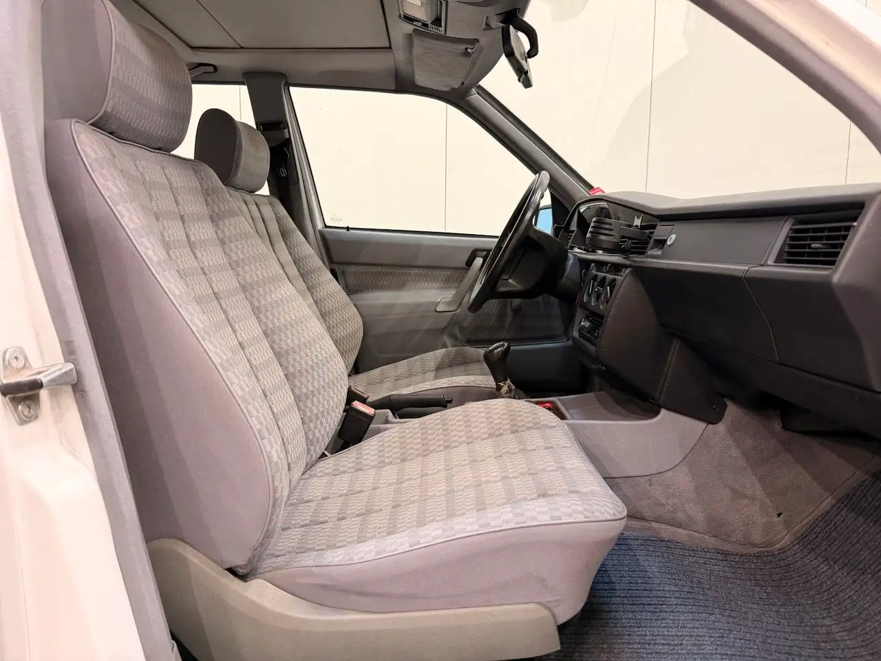 Mercedes-Benz 190, foto 10