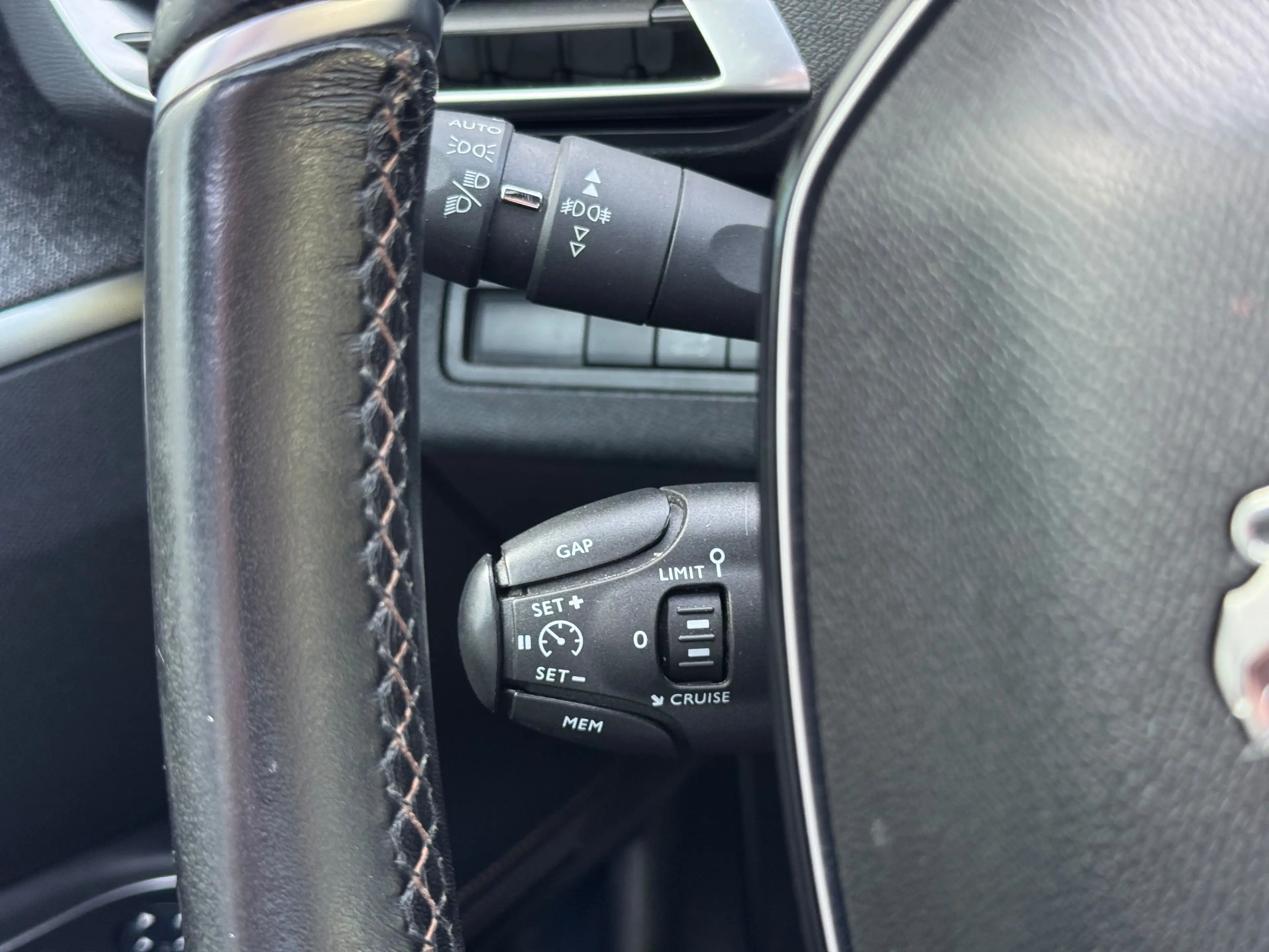 Peugeot 3008 3008 1.5 BlueHDi GT Line TOIT OUVRANT/PANO-SENSOR- — photo 11