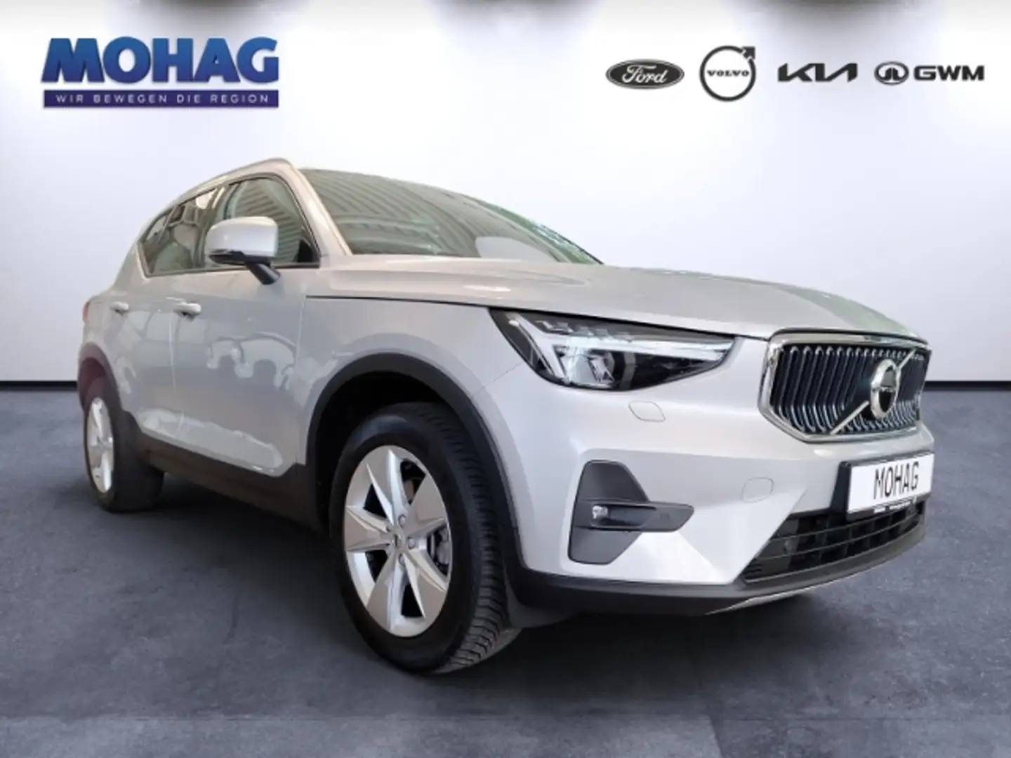 Volvo XC40 B3 Core AHK Navi LED  Allwetterreifen Pixel-LED Zilver - 2