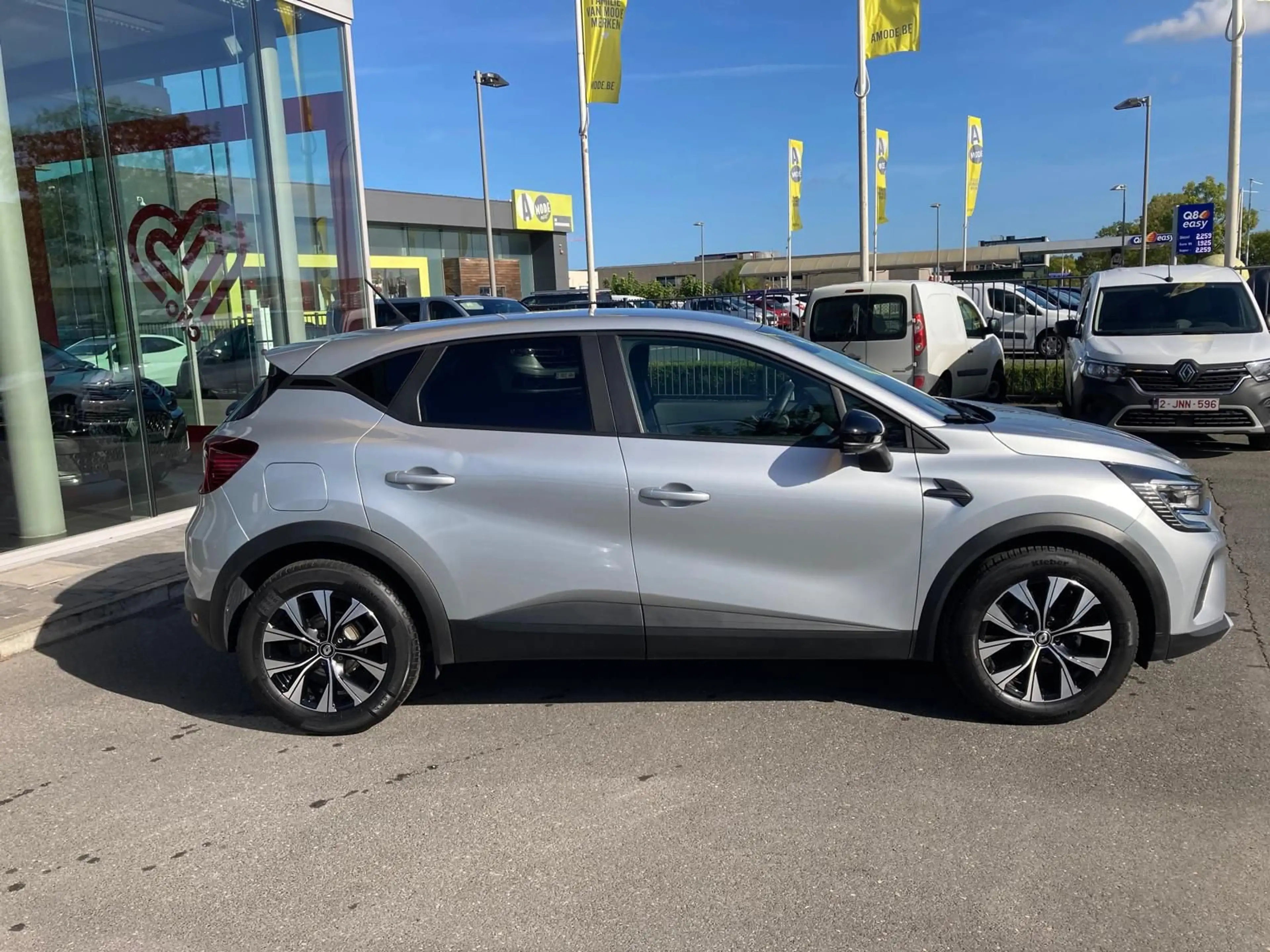 Renault Captur Techno TCe 90 — photo 5