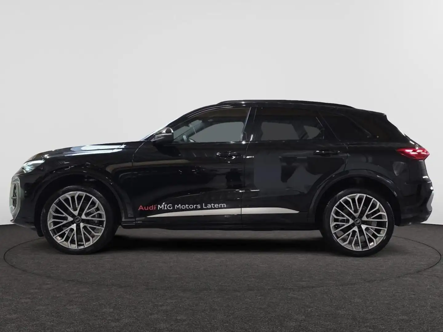 Audi Q5 Edition One Magnesium grey TFSI quattro Schwarz - 2