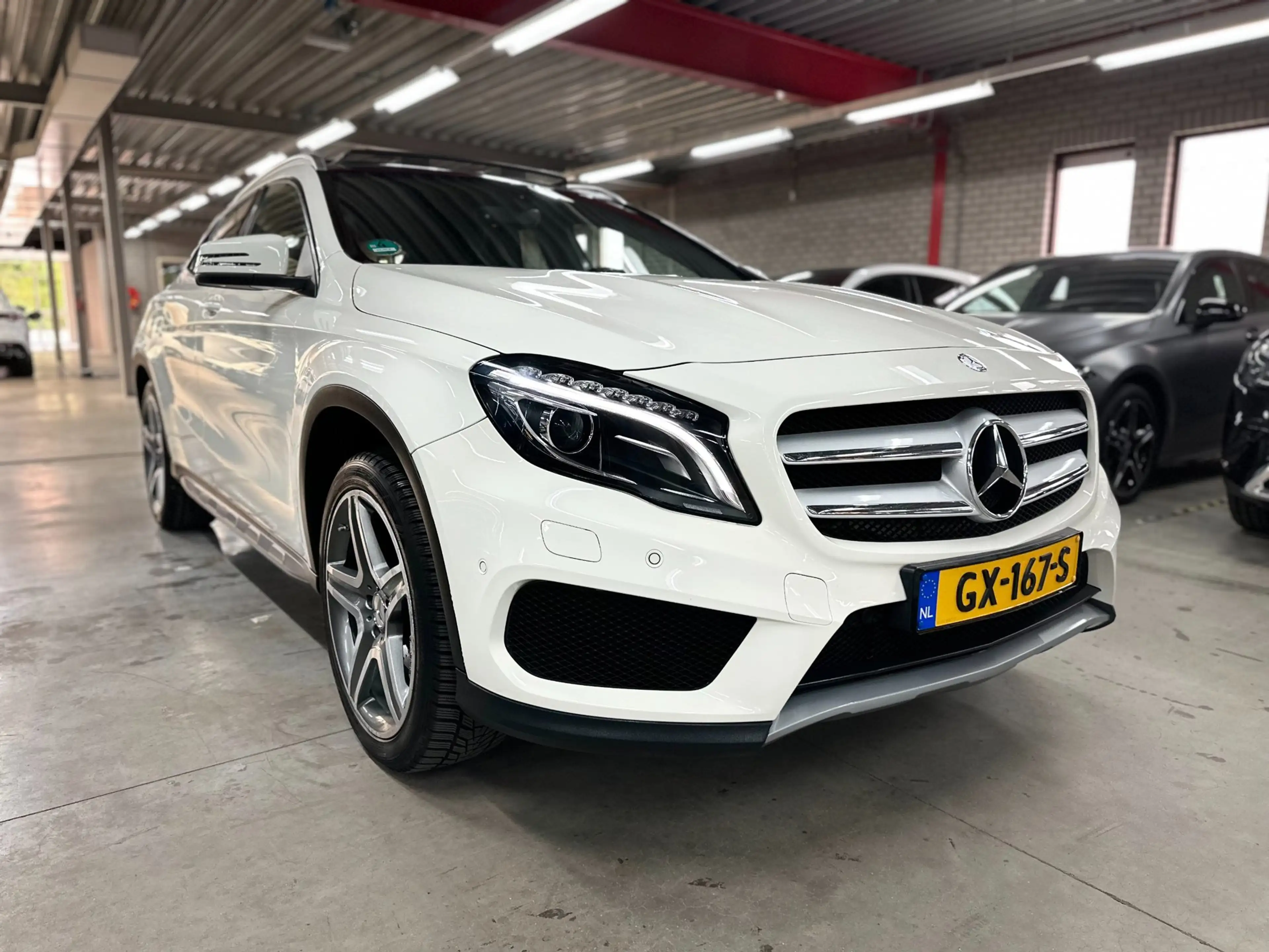Mercedes-Benz GLA 200 Ambition, AMG, Pano, Trekhaak — photo 7