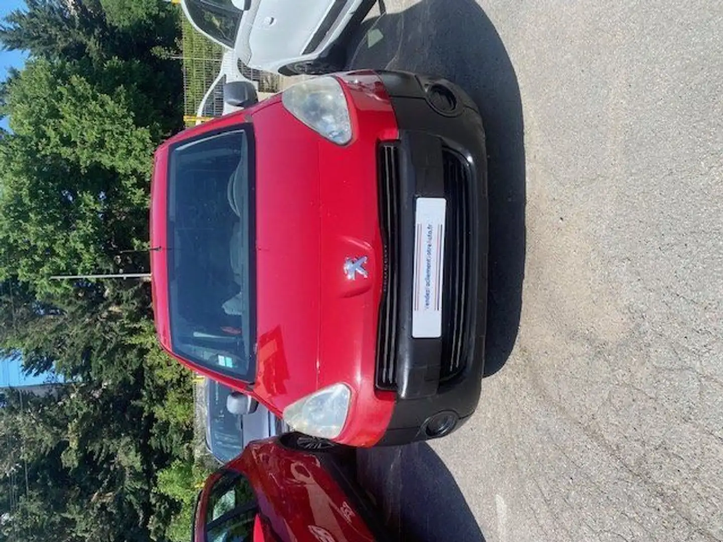 Peugeot Partner 1.6 HDI 90ch Long Rojo - 1