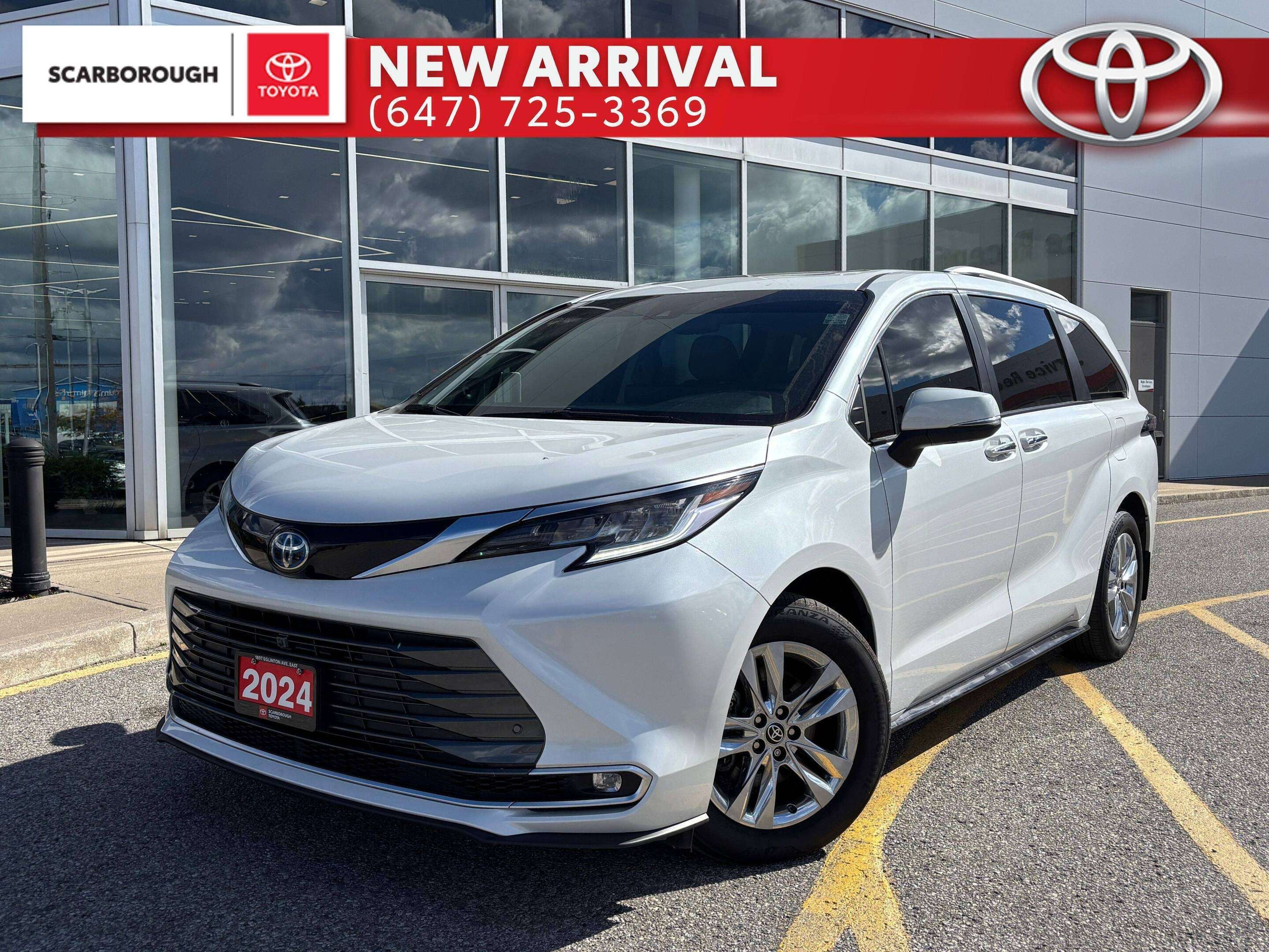 White 2024 Toyota Sienna Minivan All-Wheel Drive Automatic