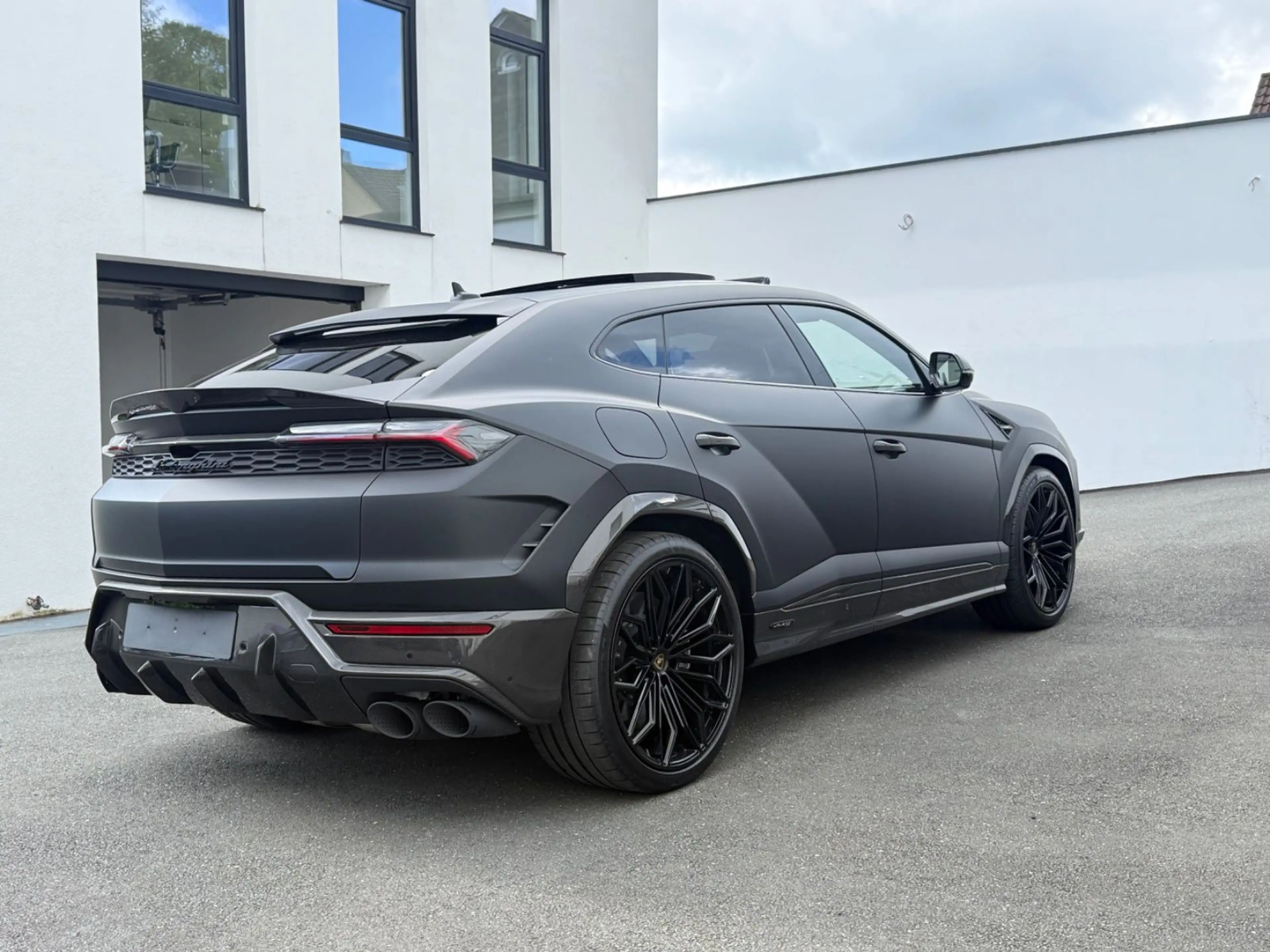 Lamborghini Urus 4.0 V8*SE*Carbon&Carbon*Night Vision*PD26* — photo 8