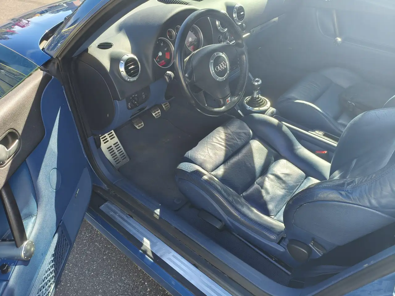 Audi TT Coupe 1.8 T, foto 9