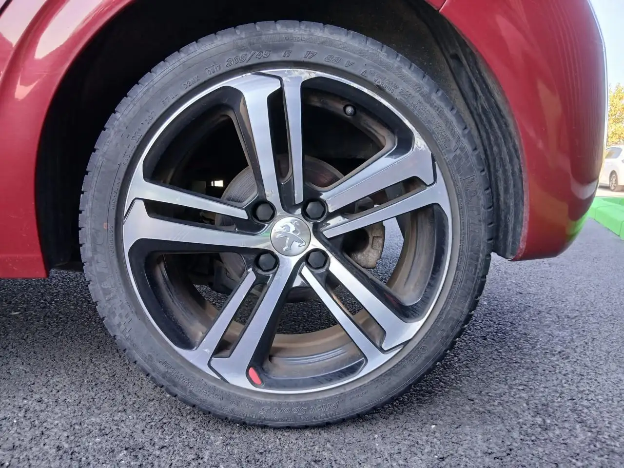 Peugeot 208 208 — photo 35