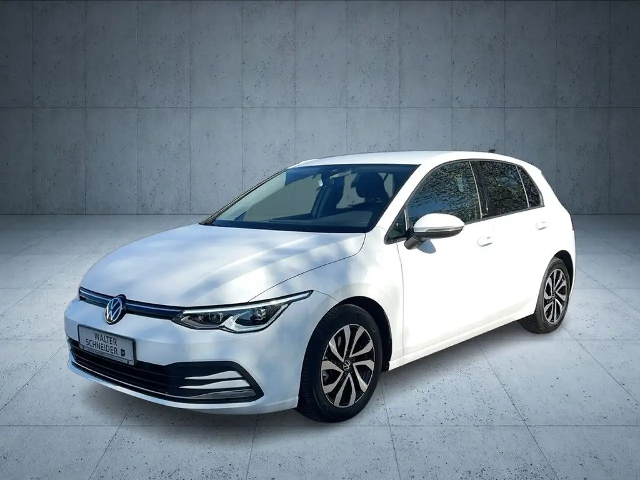Volkswagen Golf 2.0 TDI DSG Active Navi LEDplus AHK 2
