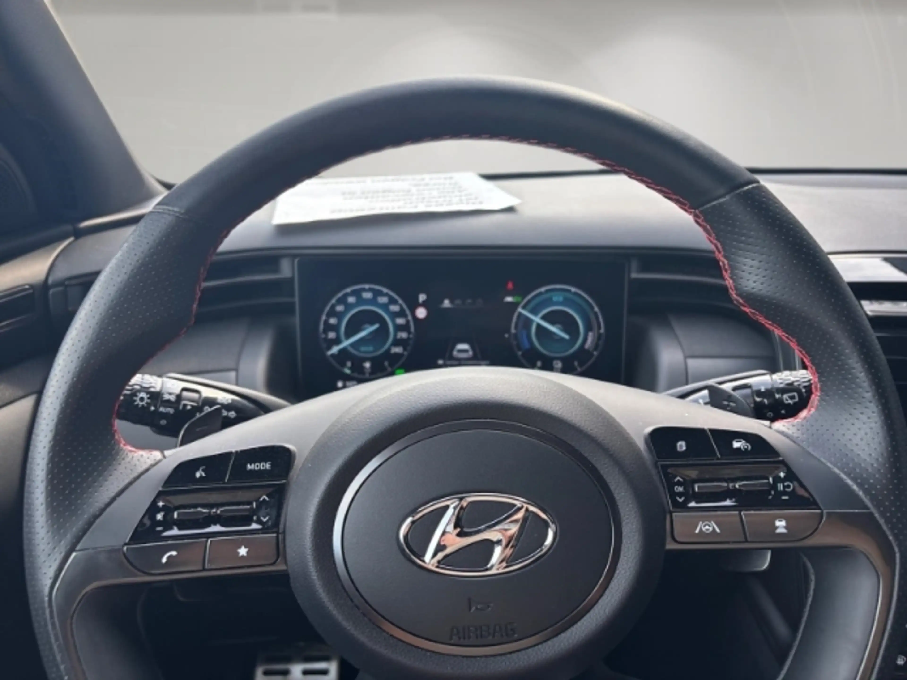 Hyundai TUCSON Line HEV 1.6 T-GDI AT 4WD Navi Digitales Cockpit S — photo 9