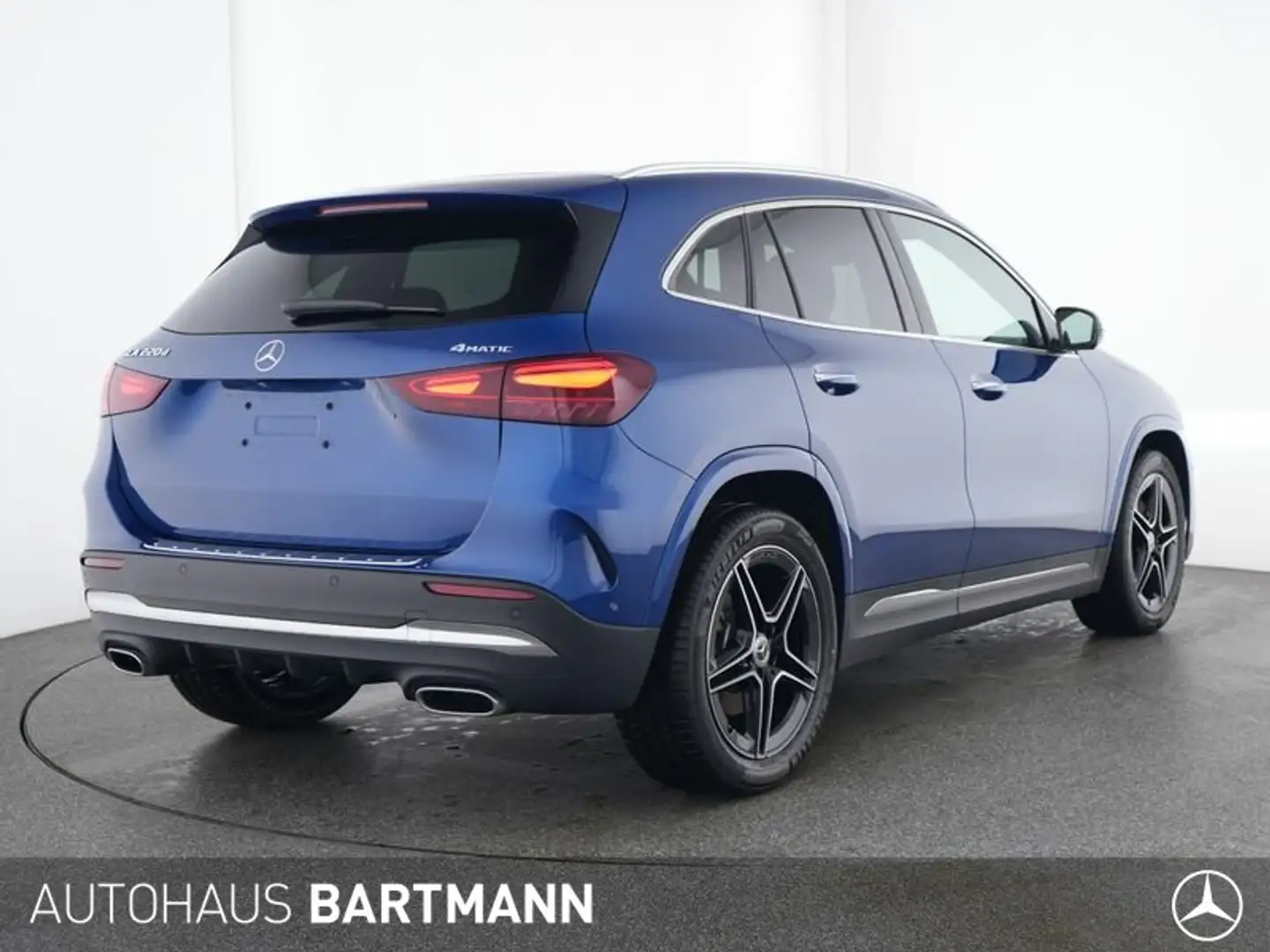 Mercedes-Benz GLA 220 GLA 220 d 4M AMG+360° MEMORY+MULTIBEAM+DISTRONIC Blau - 2