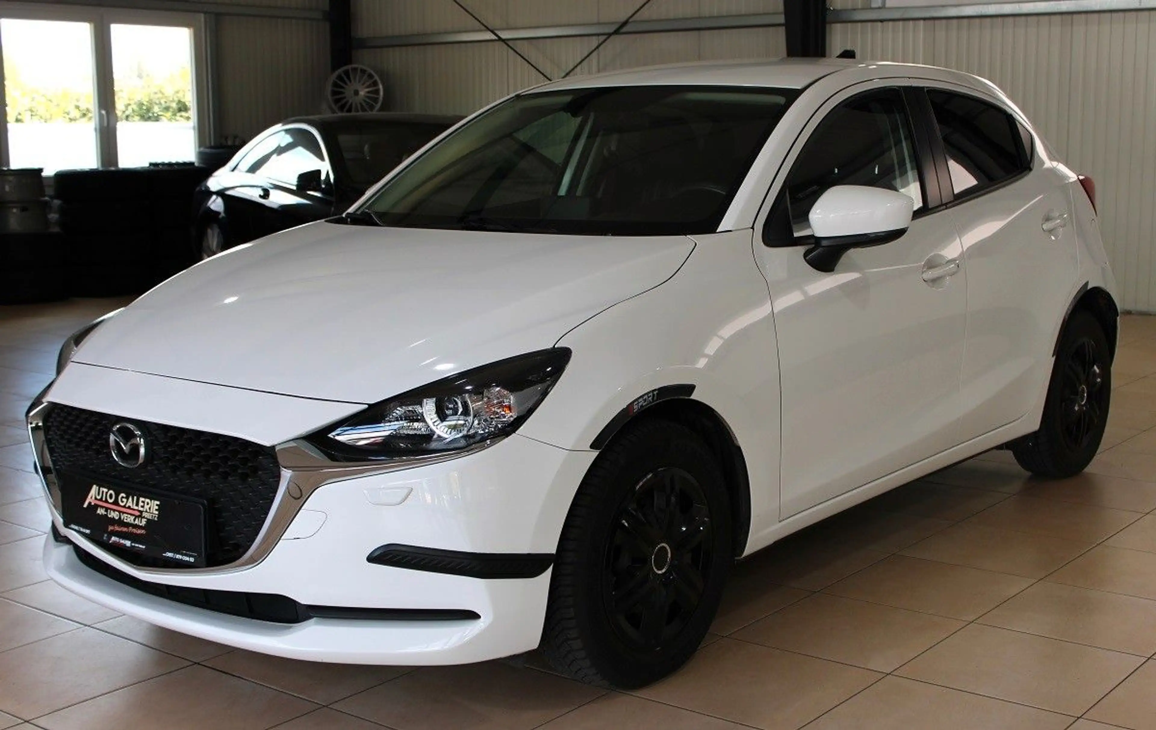 Mazda 2 Lim. SKY ACTIVE*Tüv NEU*Allwetter*Bluetooth* — photo 7