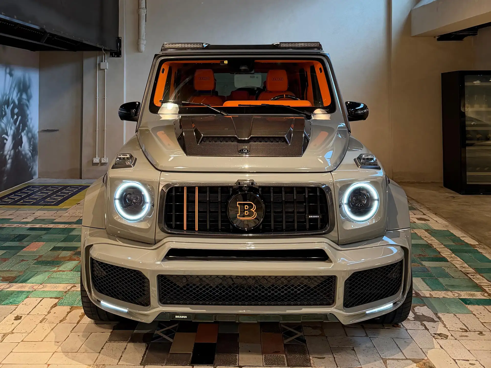 벤츠 G-Class 2023 베이지 사진 1