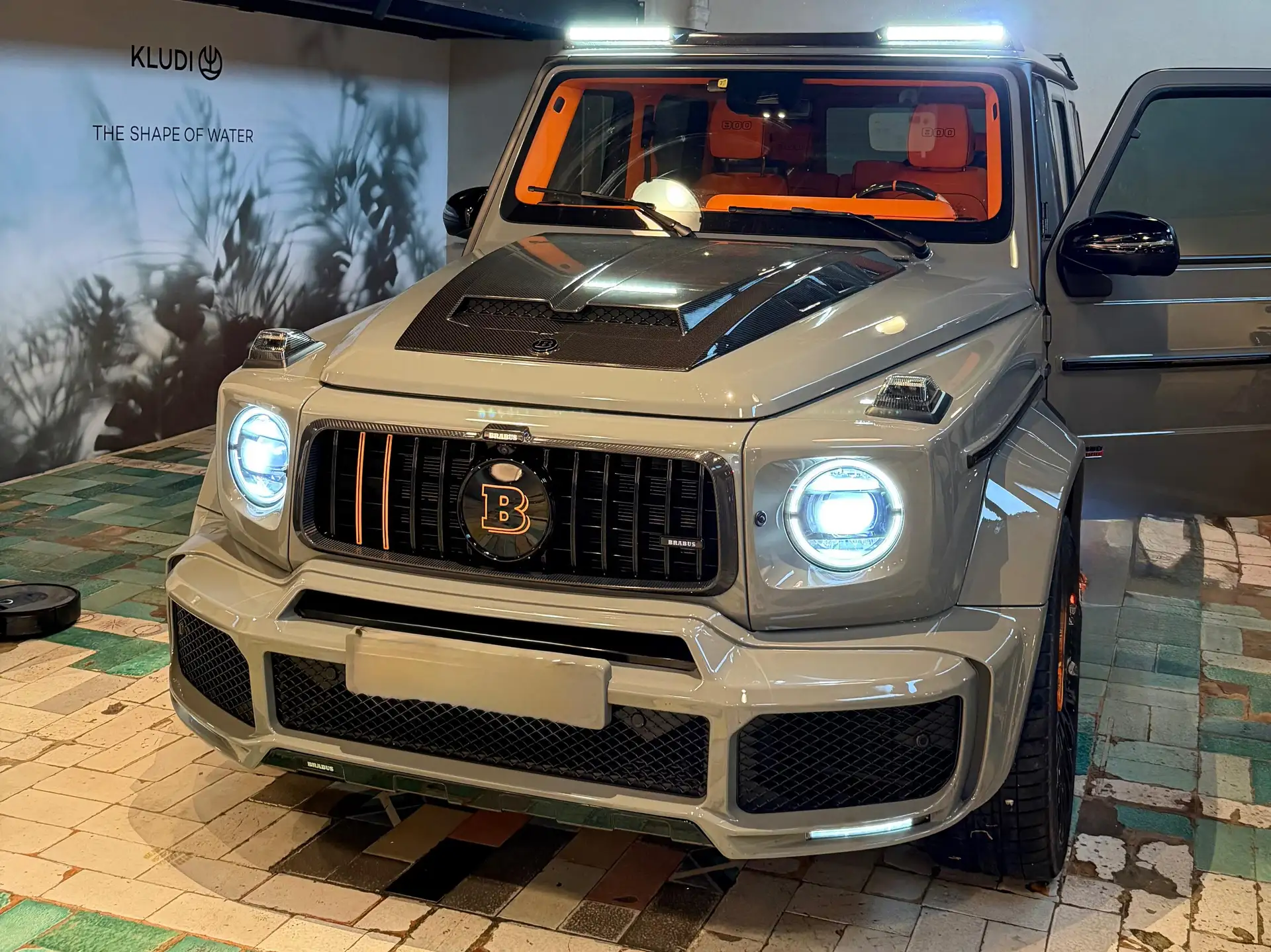벤츠 G-Class 2023 베이지 사진 3