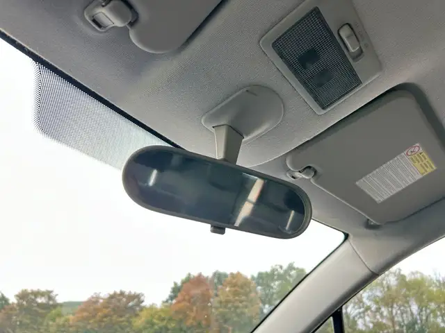Suzuki Splash view 23