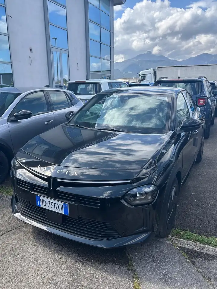 Lancia Ypsilon 2026