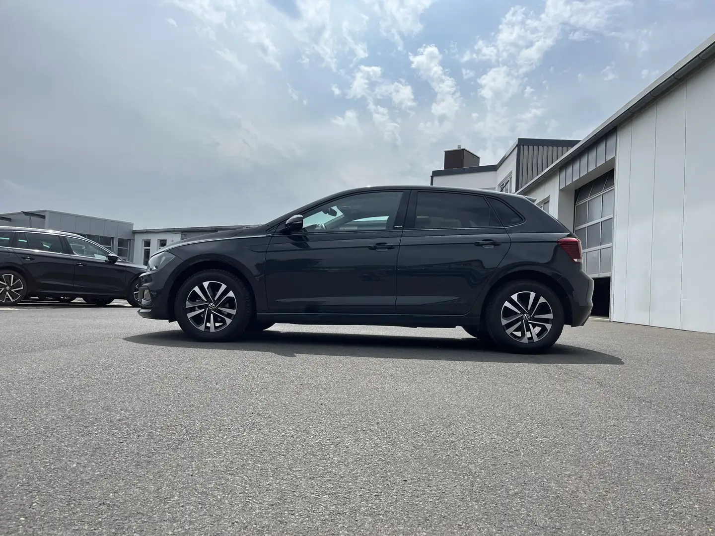 Volkswagen Polo 1.0 UNITED 87€ m. 20% Anzahlung DAB SHZ Klima IS Grau - 2