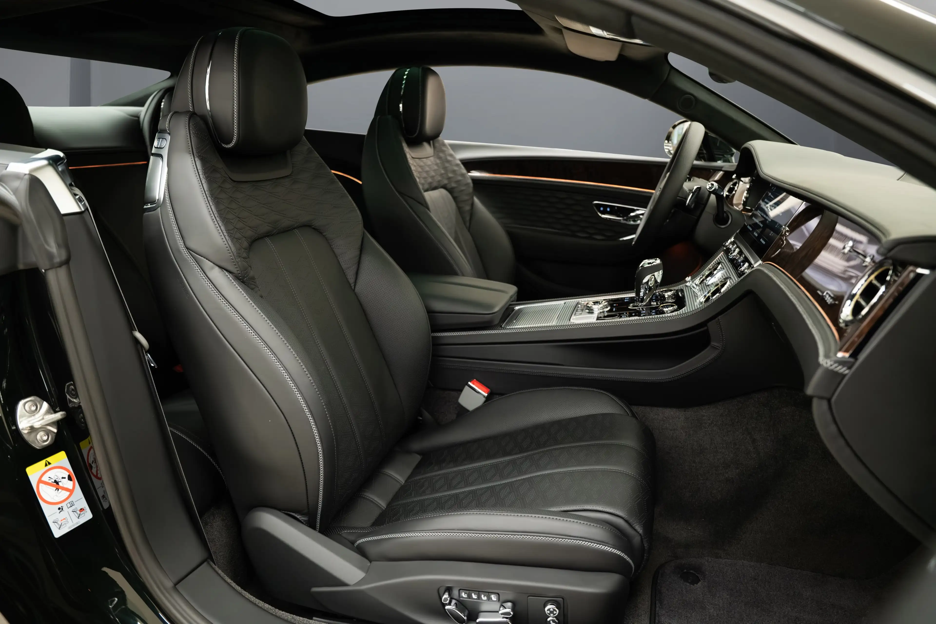 Bentley Continental GT Speed V8 Hybrid *MY2026* — photo 14