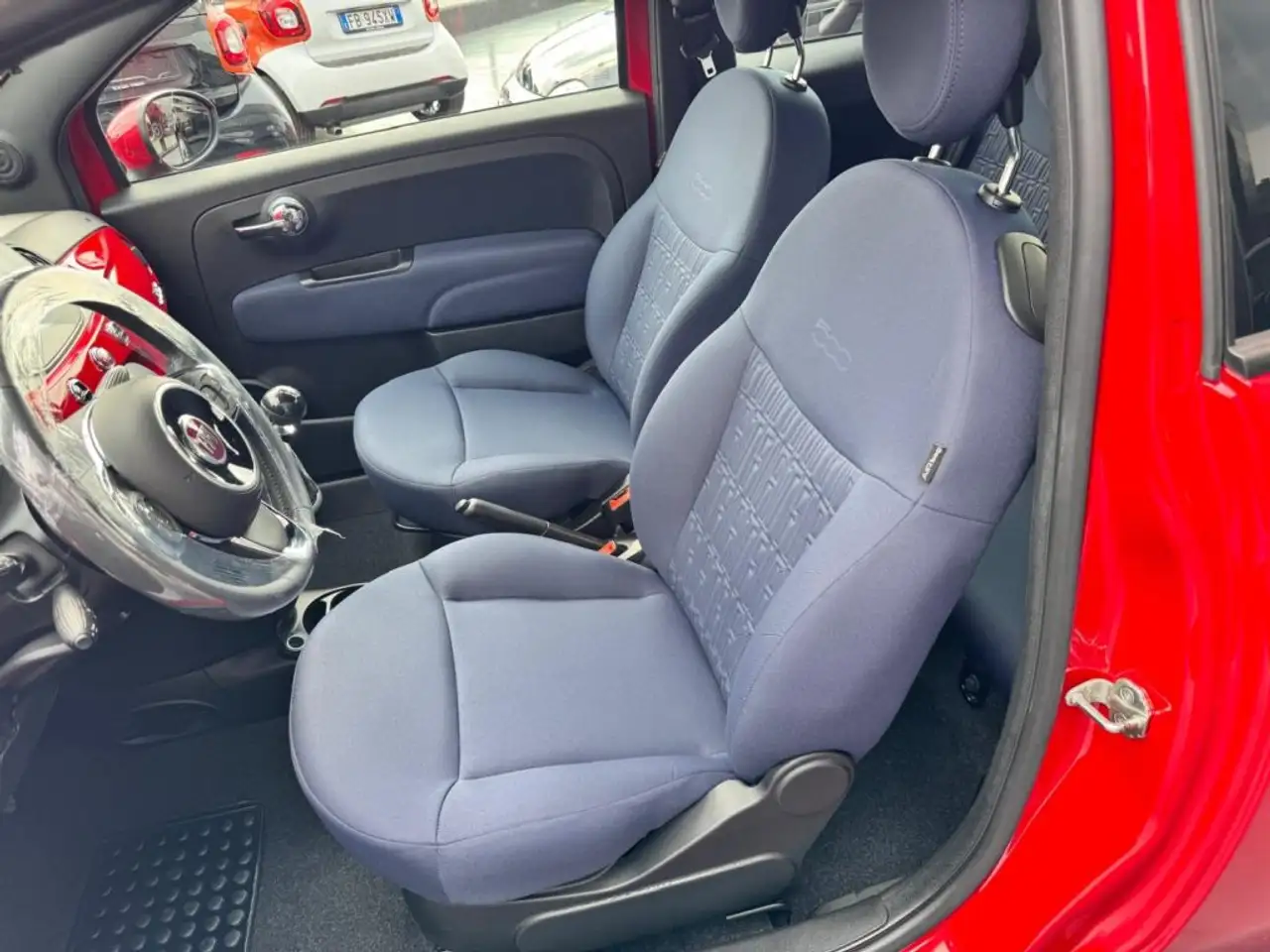 Fiat 500 1.0 Hybrid LOUNGE 11