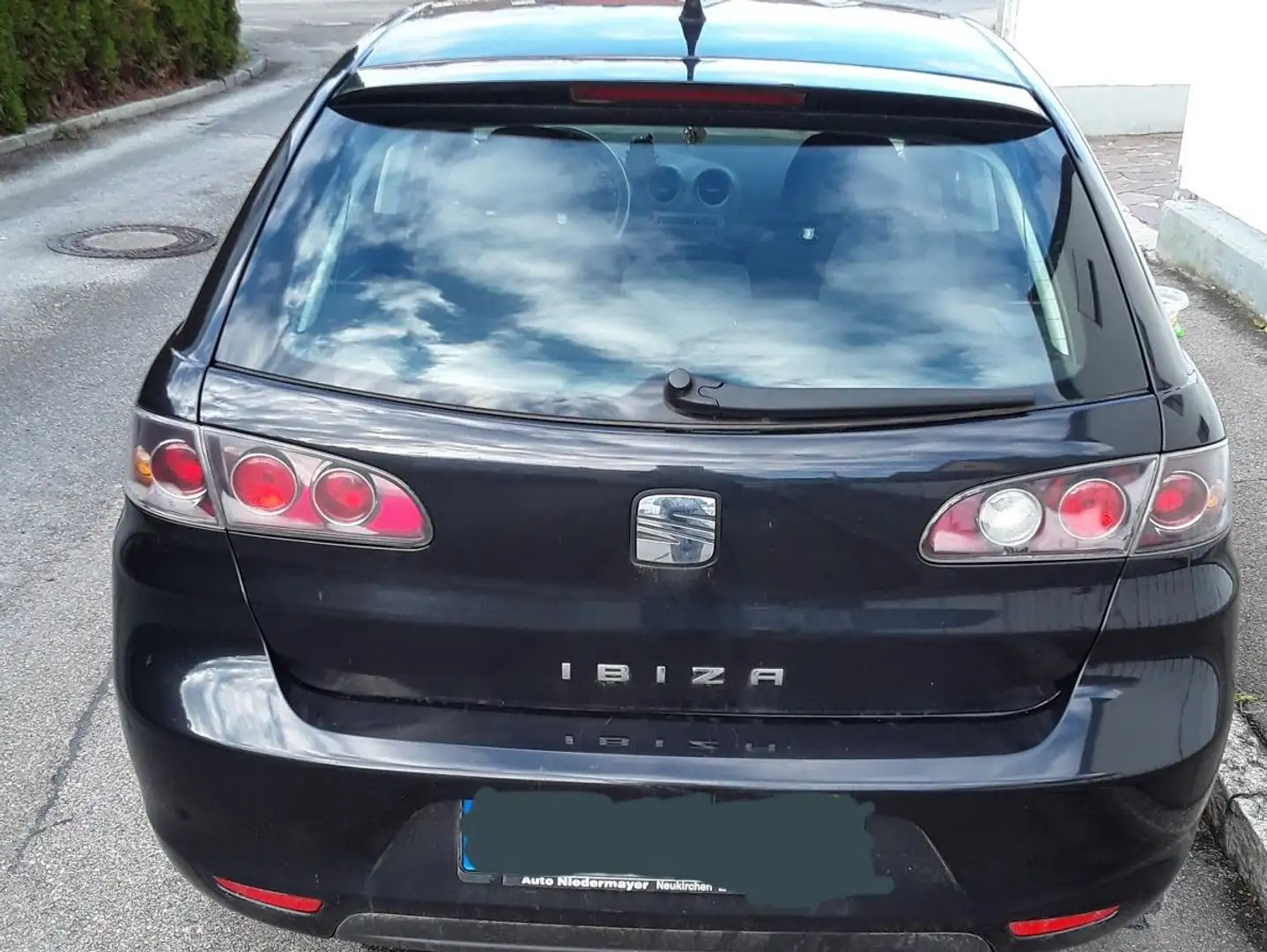 SEAT Ibiza Ibiza 1.4 16V Comfort Edition Schwarz - 2