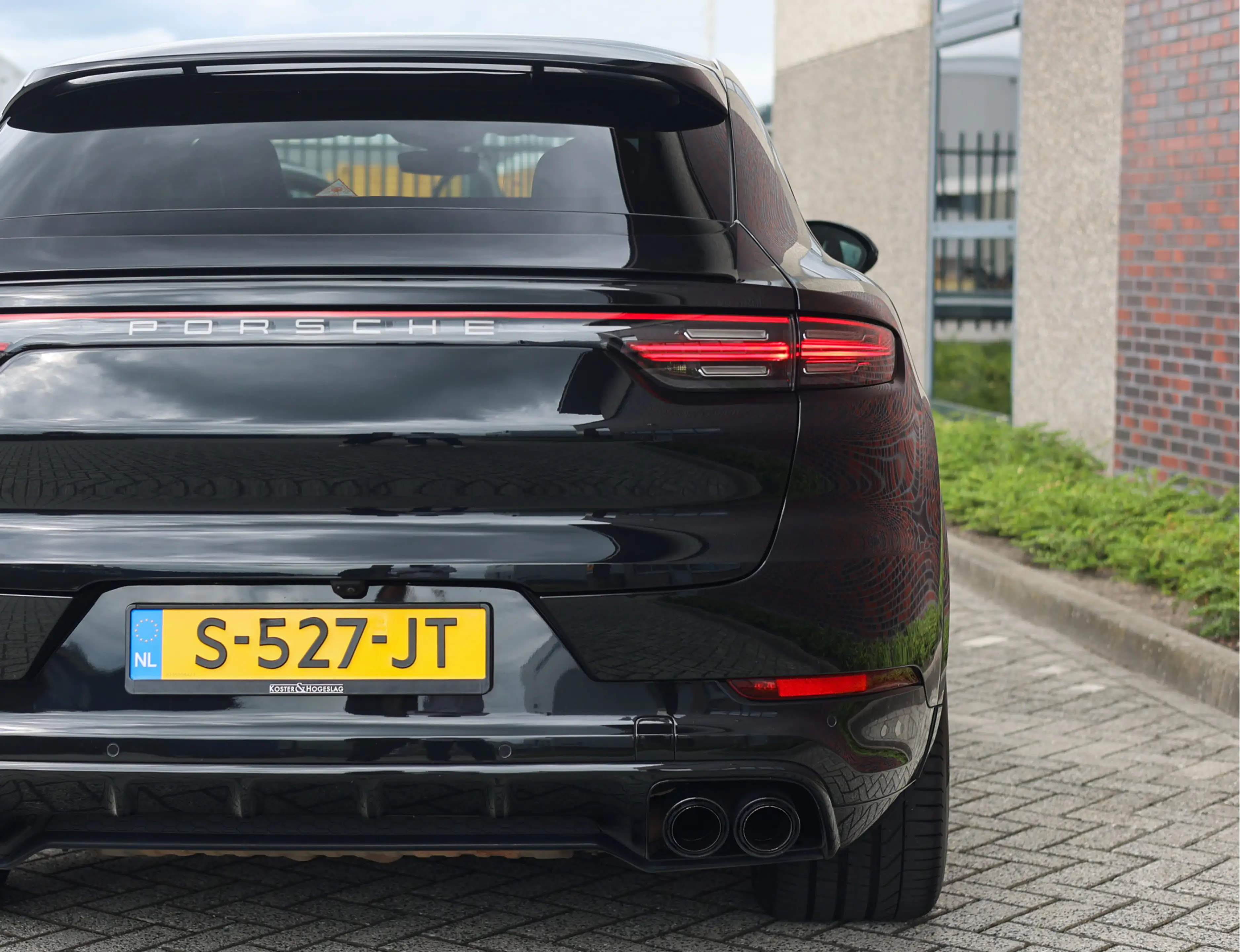 Porsche Cayenne Coupé 3.0 E-Hybrid | Platinum Edition - Pano - HUD — photo 12