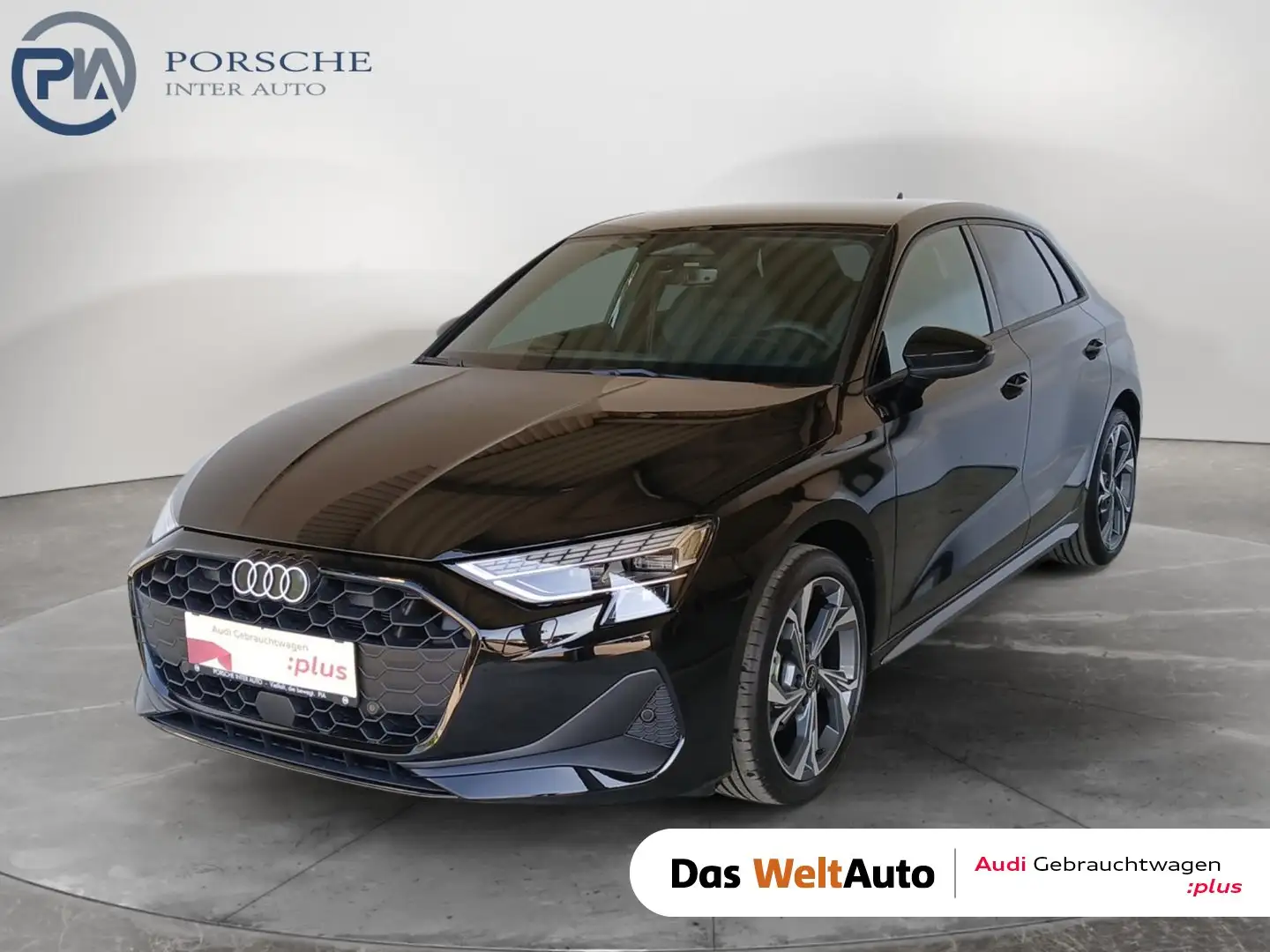 Audi A3 30 TFSI Schwarz - 1