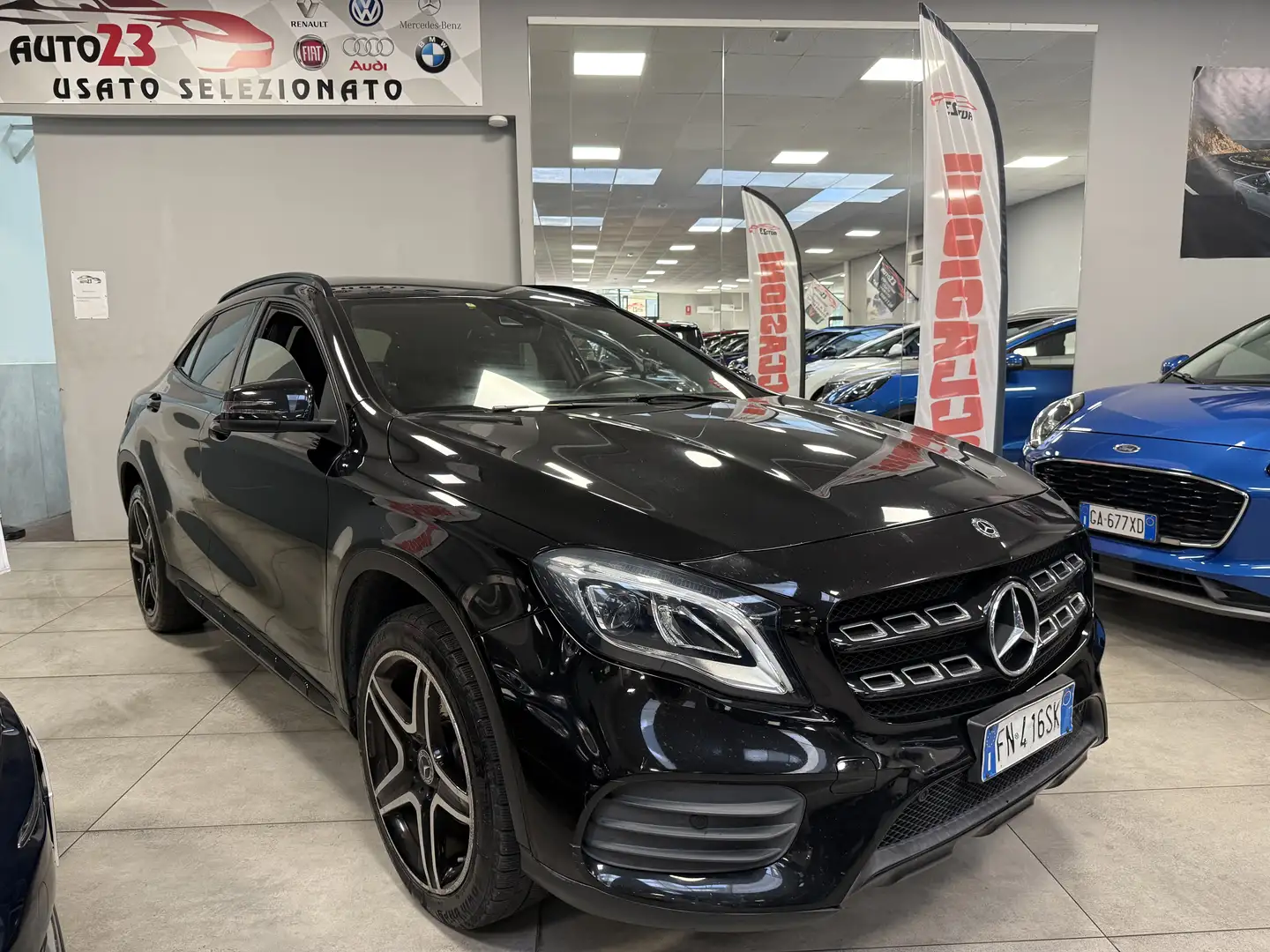 Mercedes-Benz GLA 200 d Premium 4matic auto - 2