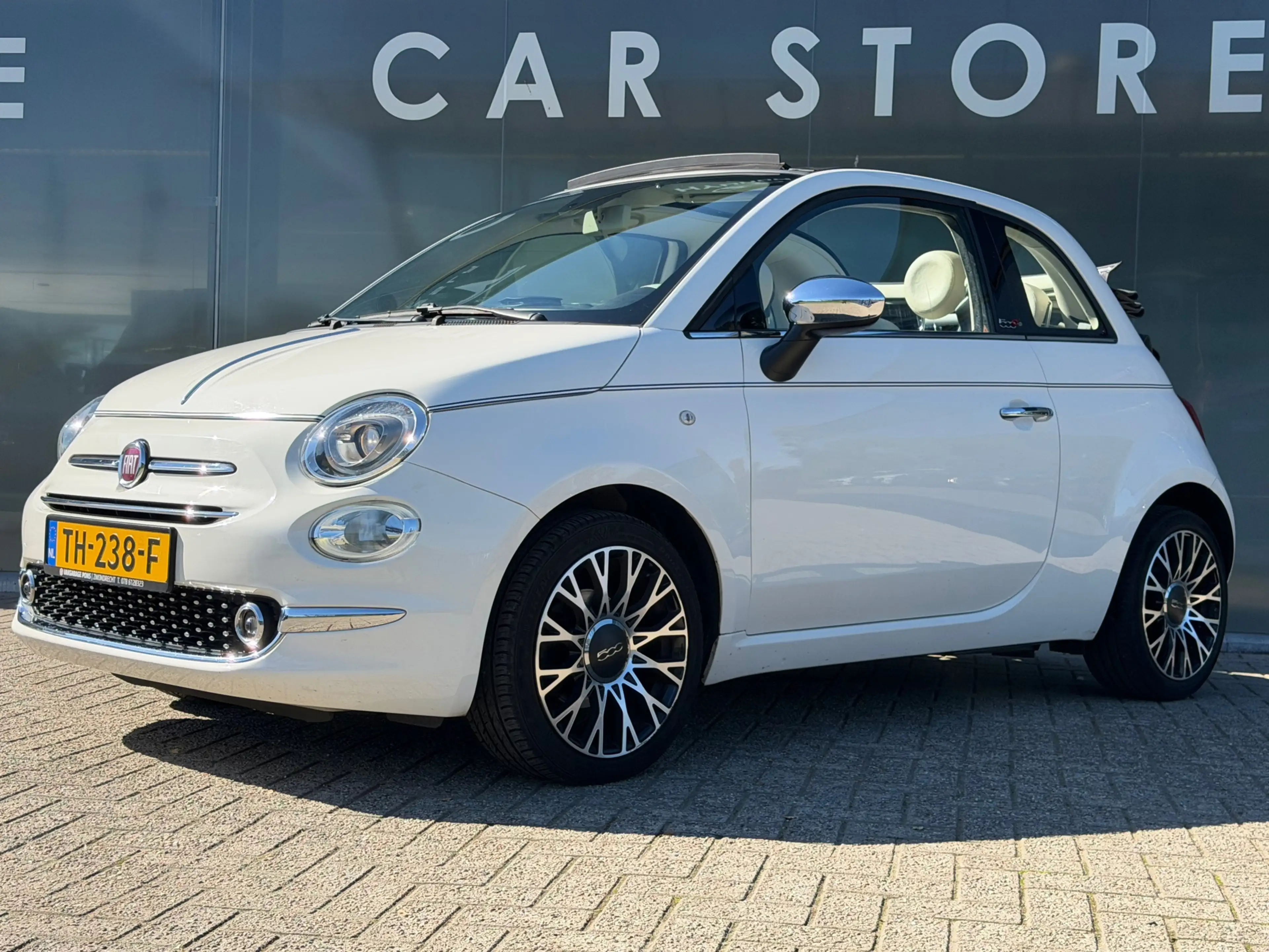 Fiat 500C 0.9 TwinAir Turbo Collezione NAV NL AUTO — photo 2
