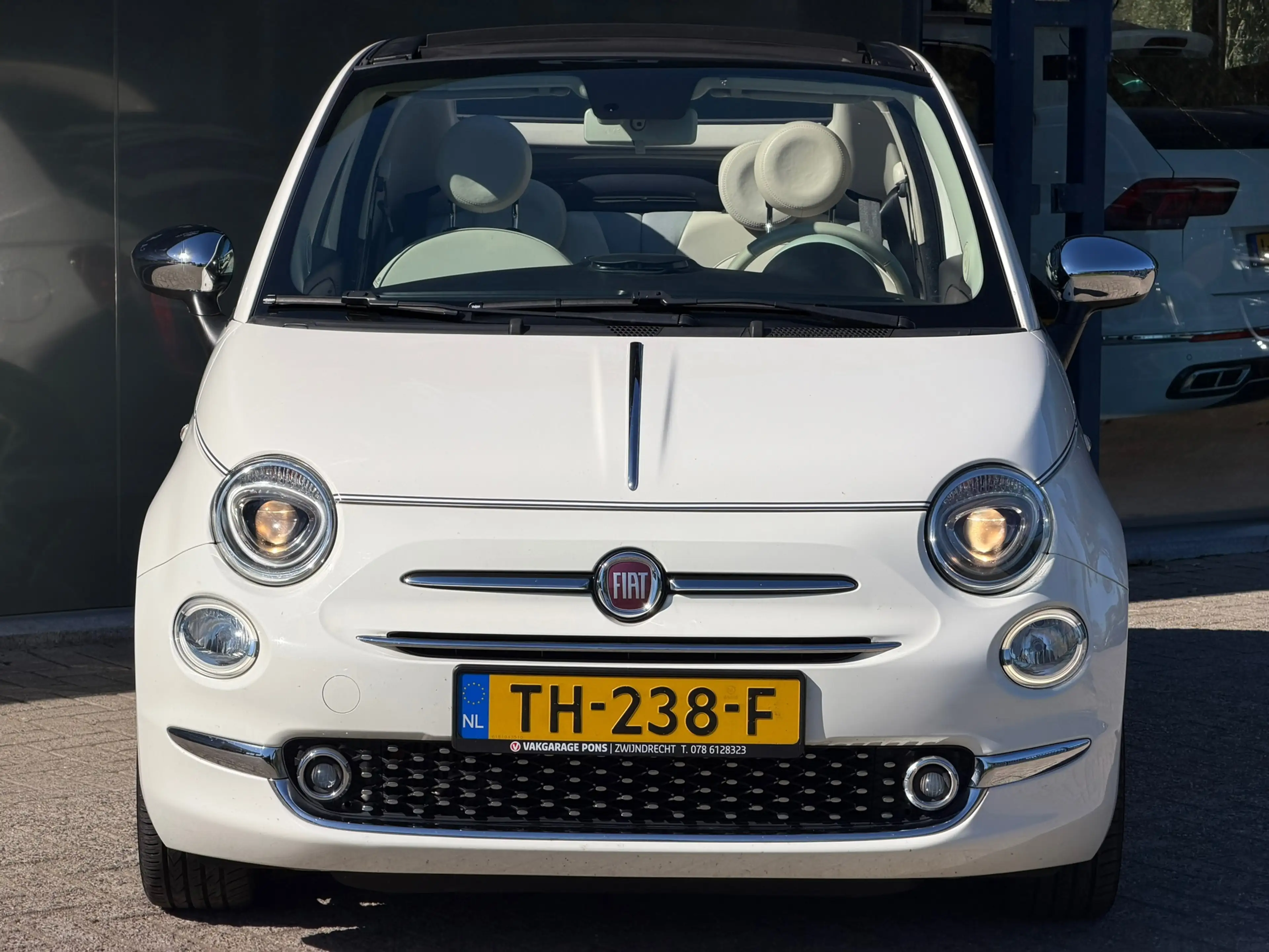 Fiat 500C 0.9 TwinAir Turbo Collezione NAV NL AUTO — photo 4