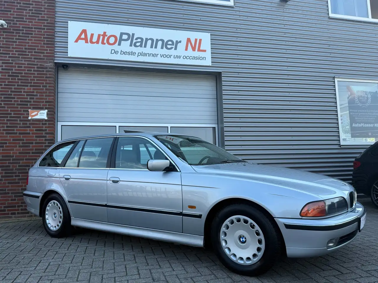 BMW 523 5-serie Touring 523i! Clima! Leder! Schuifdak! You, foto 2