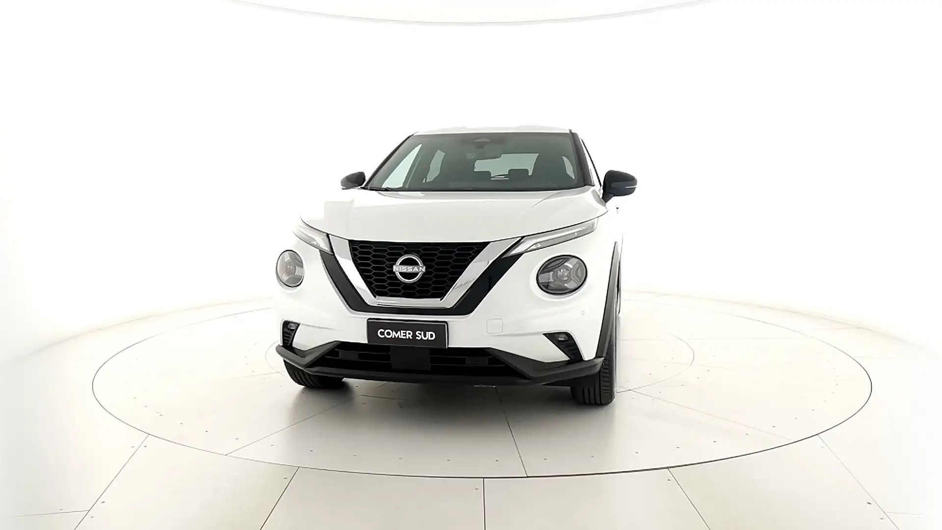 Nissan Juke 1.0 DIG-T N-Connecta Bianco - 1