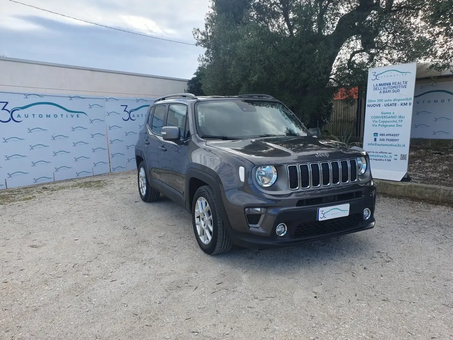 Jeep Renegade 1.6 MJ 130cv Limited Grijs - 1