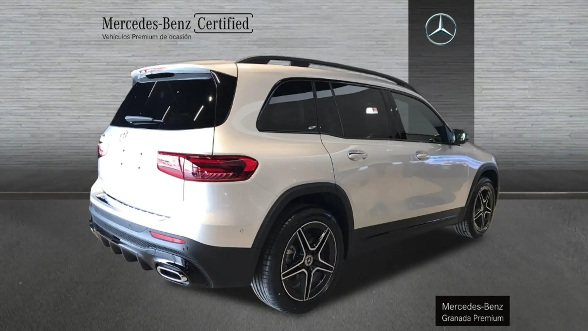 Mercedes-Benz GLB 200 -CLASS D - 2