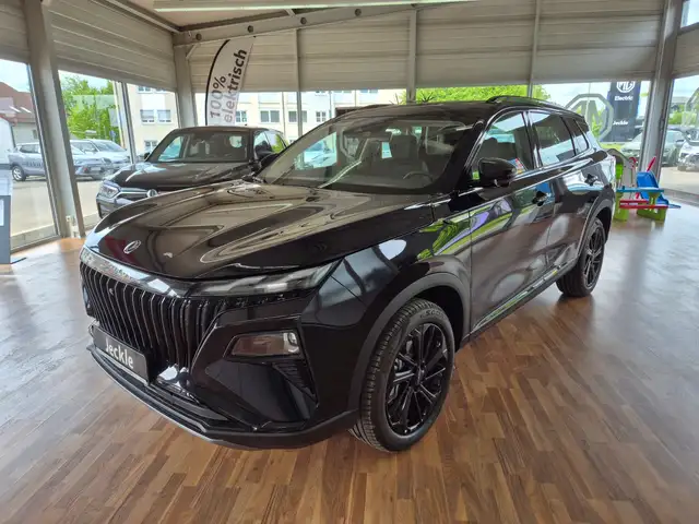 Dongfeng Huge