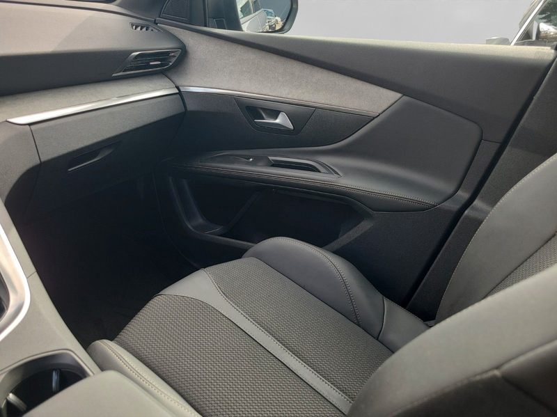 Peugeot 5008 Allure Pack,Navi,SHZ,7 Sitze — photo 12