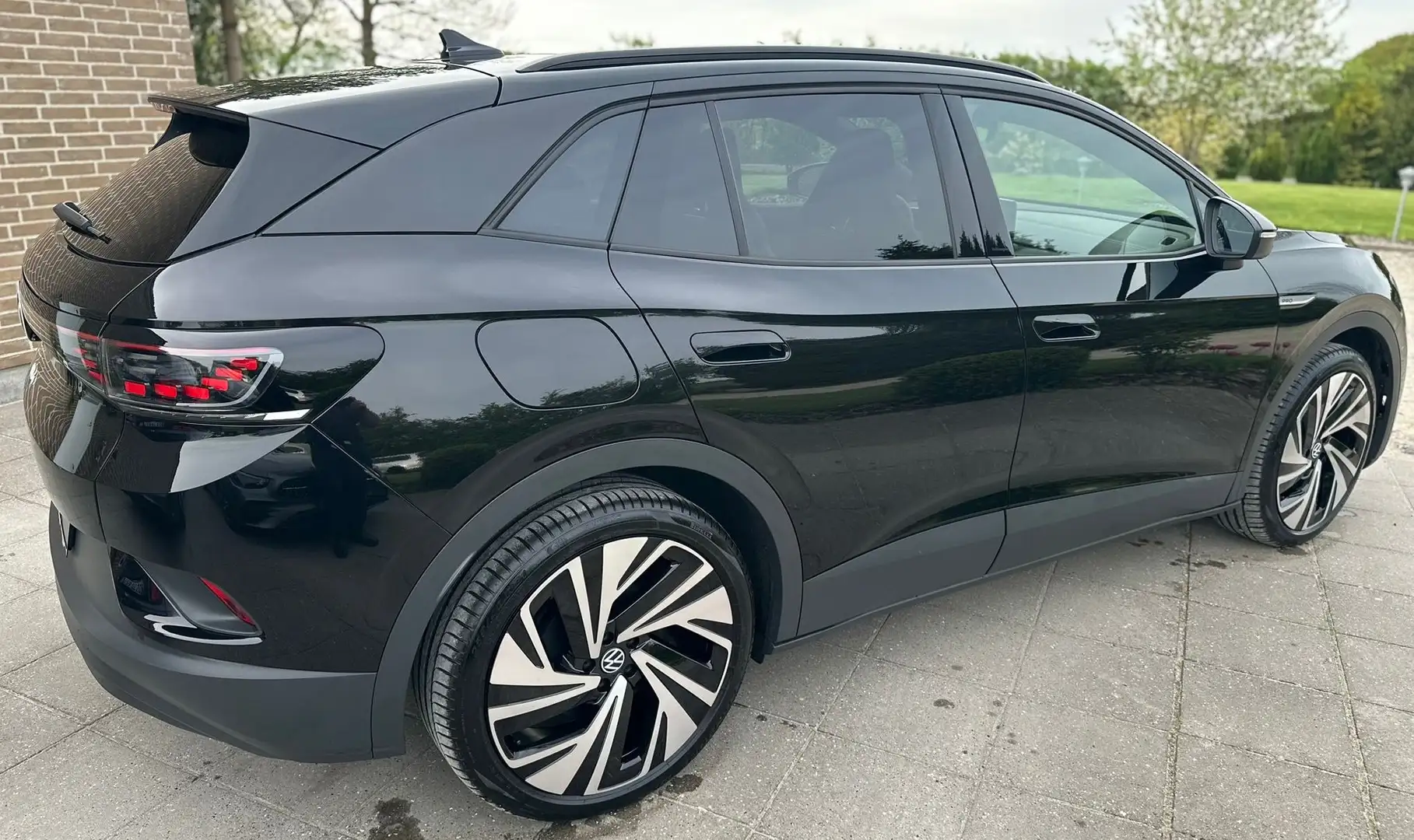 Volkswagen ID.4 Pro Performance 150 kW mit Infotainment-Paket Noir - 2