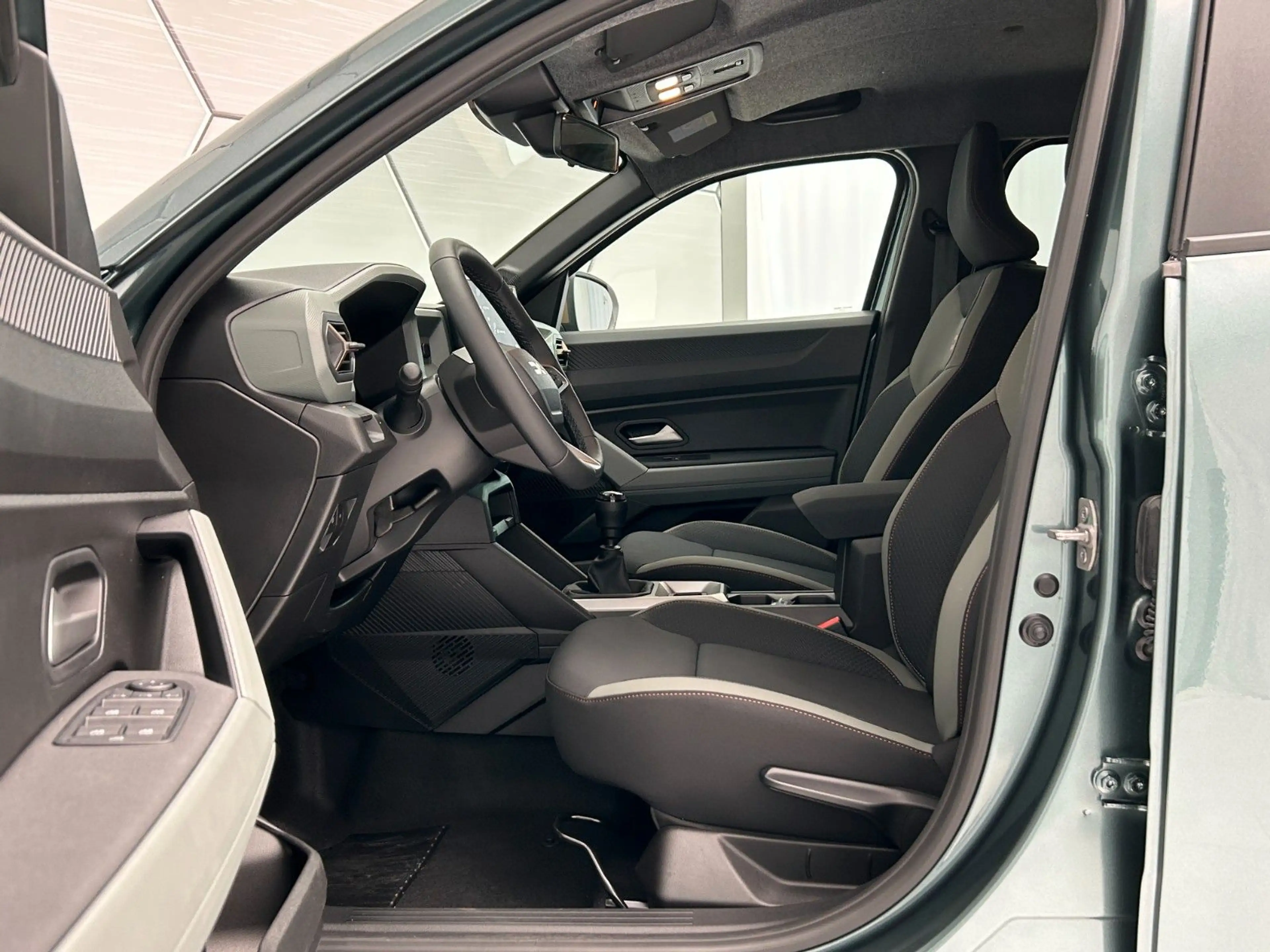 Dacia Duster Eco-G 120 Extreme City+Winter-Paket — photo 14