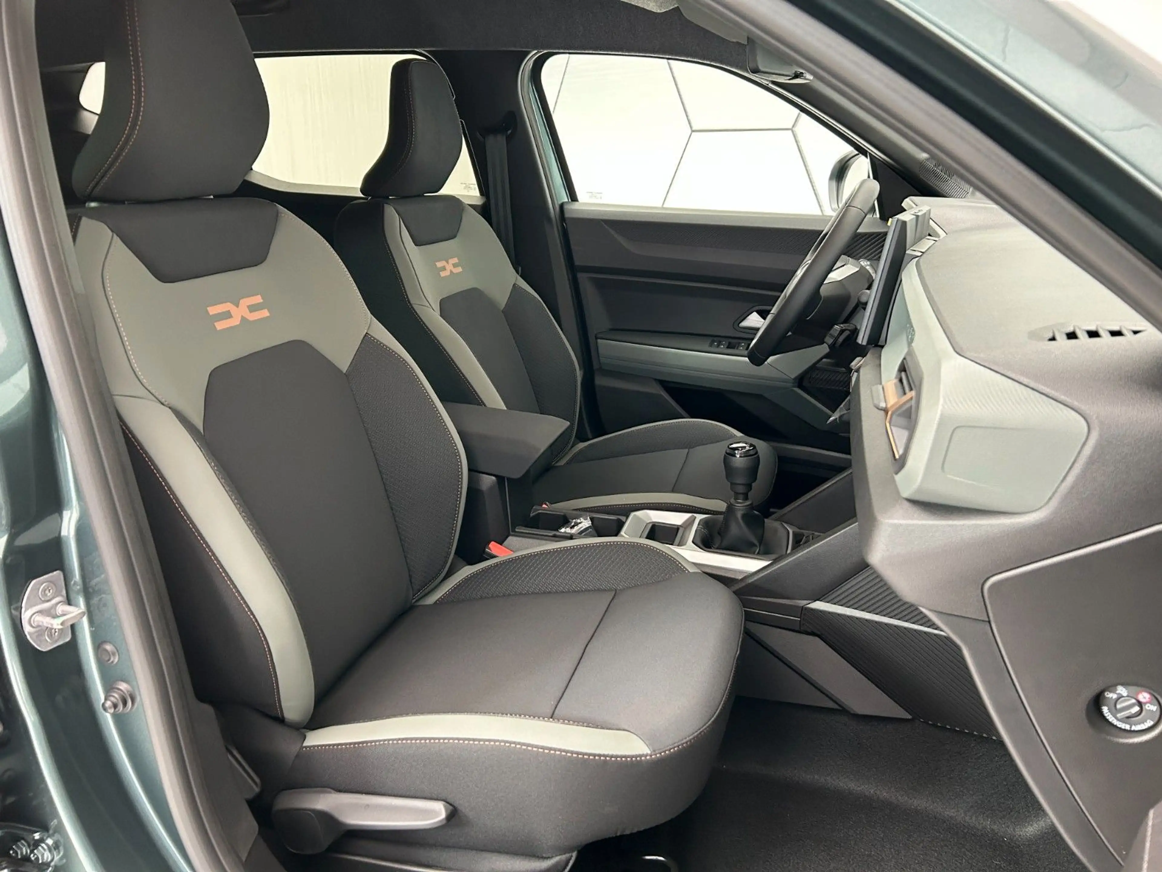 Dacia Duster Eco-G 120 Extreme City+Winter-Paket — photo 13