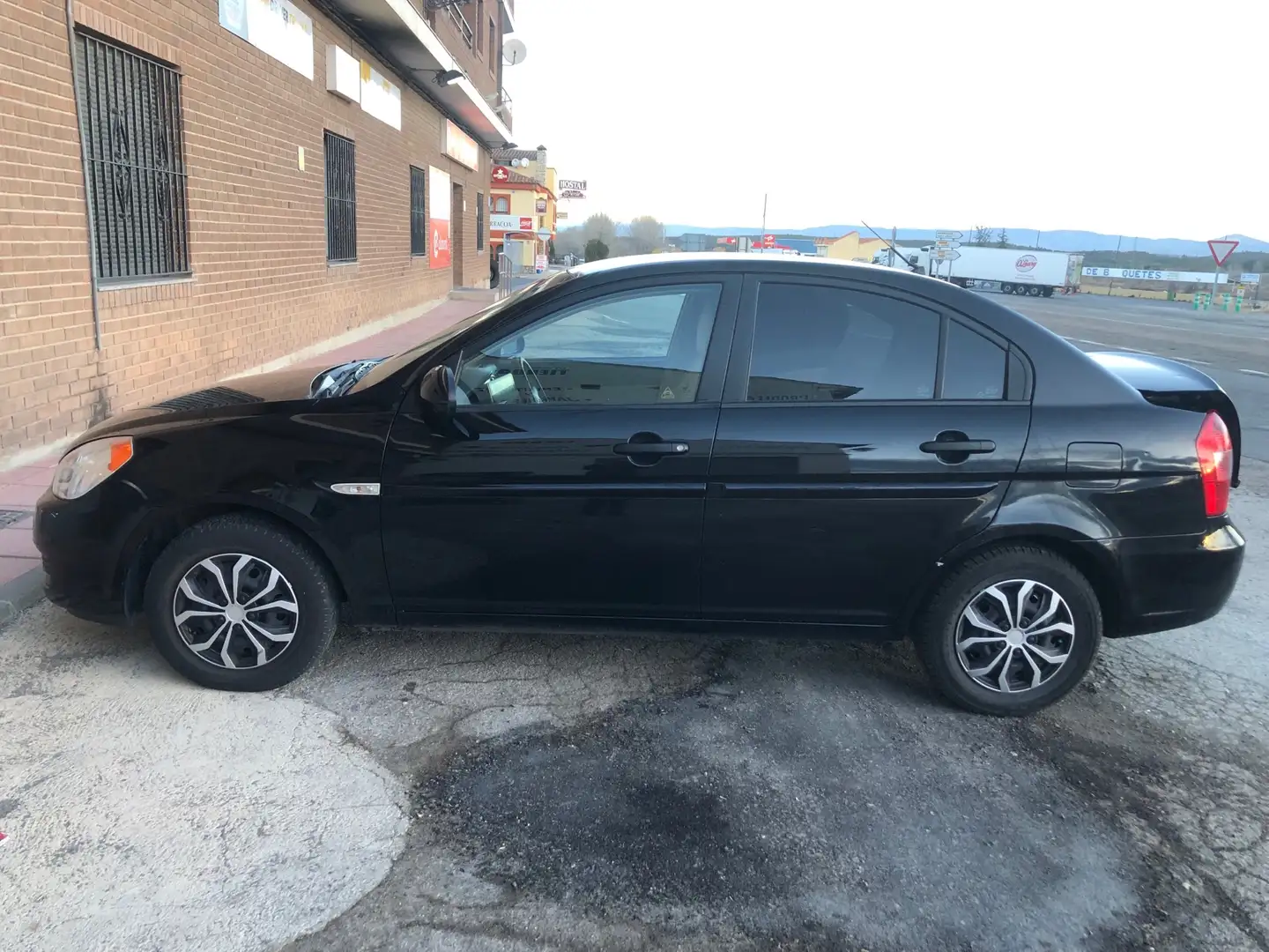 Hyundai ACCENT 1.6 FULL Nero - 1