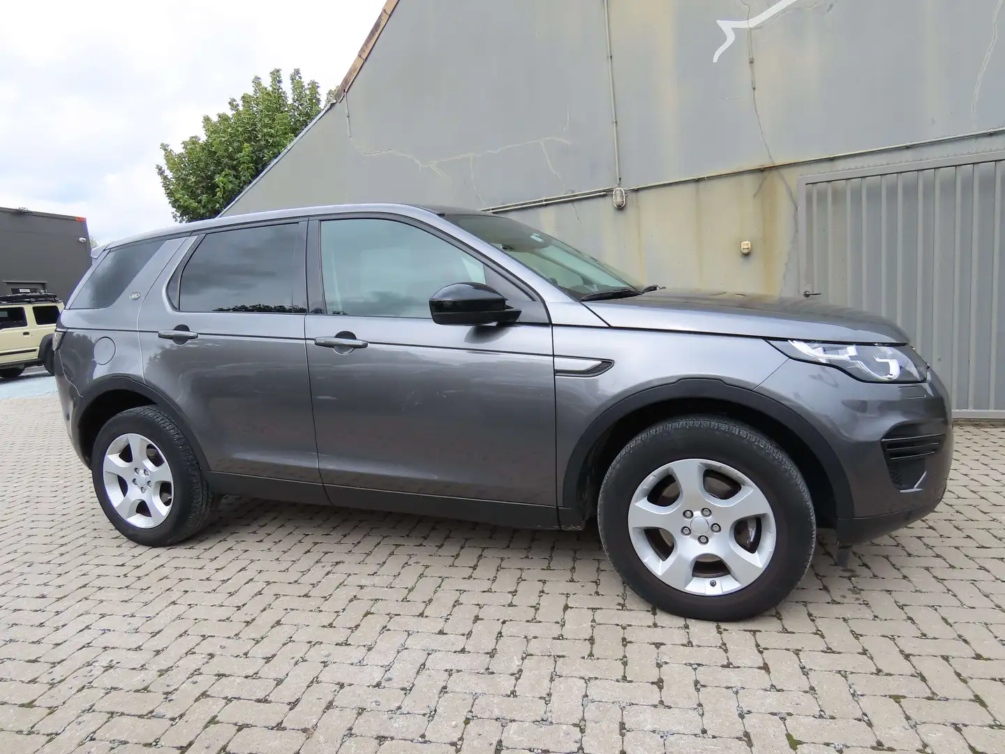 Land Rover Discovery Sport Discovery Sport TD4 SE Gris - 2