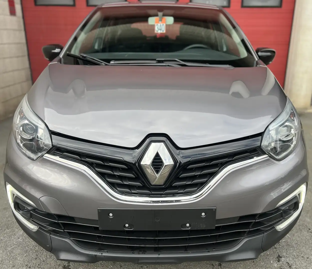 Renault Captur Captur 0.9 TCe Zen + CLIM + CAR-PASS Gris - 2
