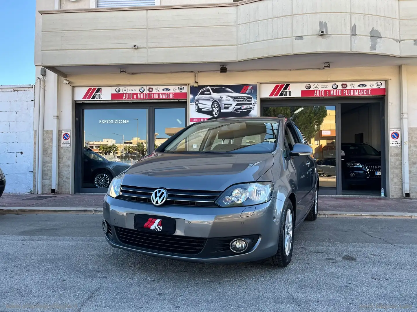 Volkswagen Golf Plus Plus 1.6 Comfortline BiFuel Сірий - 2