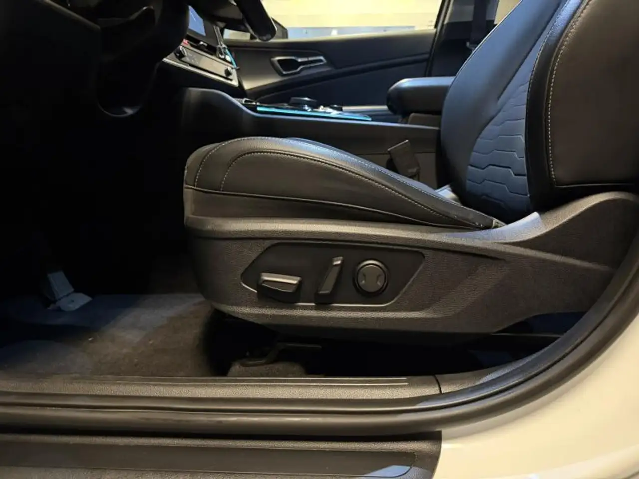 Kia Sportage 1.6 136cv *CARPLAY*CAMERA*T.PANO*CAPTEURS*, миниатюра 30
