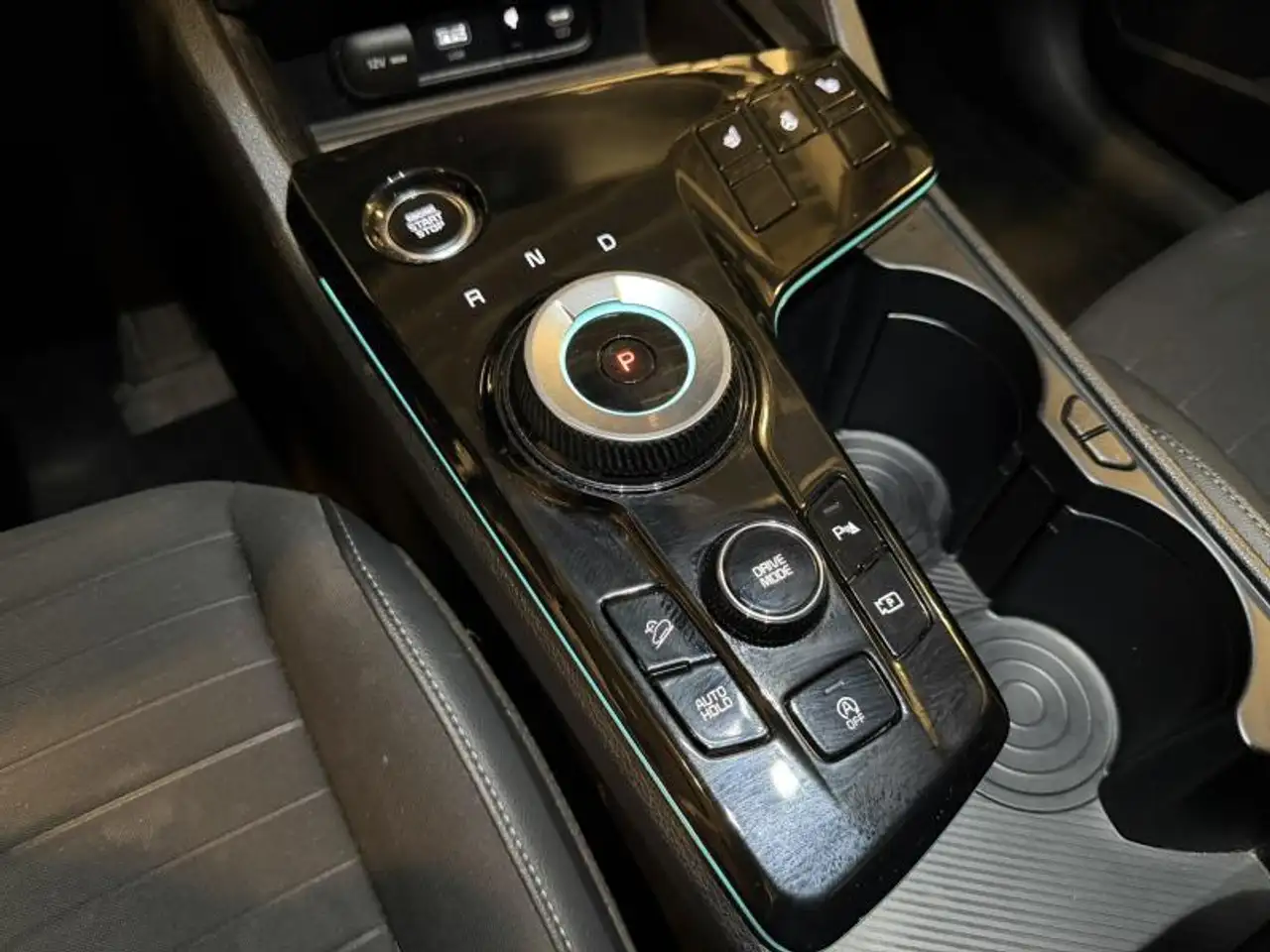 Kia Sportage 1.6 136cv *CARPLAY*CAMERA*T.PANO*CAPTEURS*, миниатюра 23