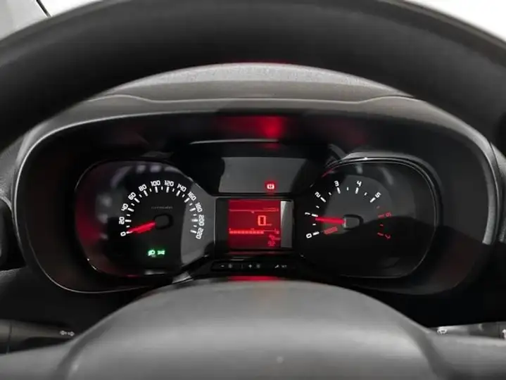 Citroën Berlingo 2020, foto 7