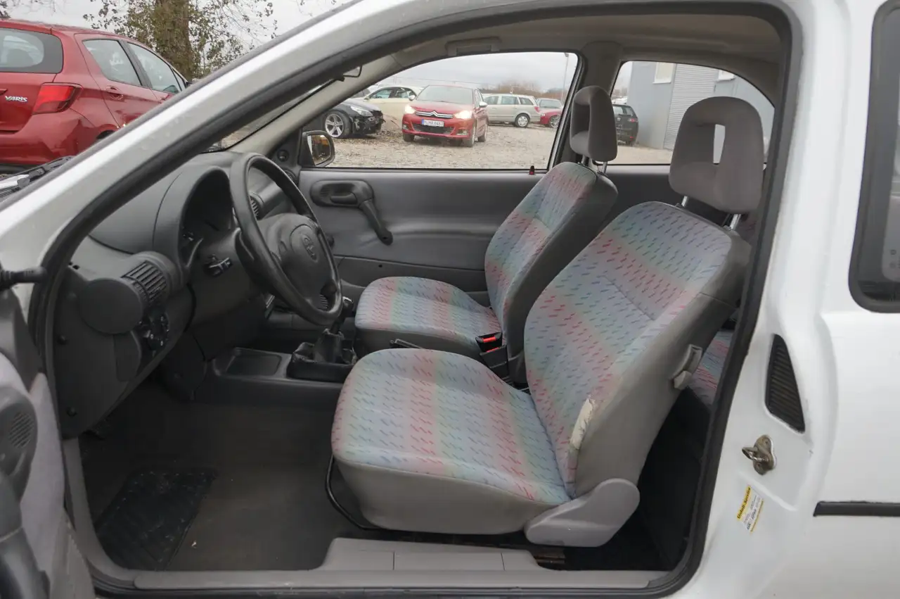 Opel Corsa B 1.2 City |HU AU bis Januar 2028|, foto 8