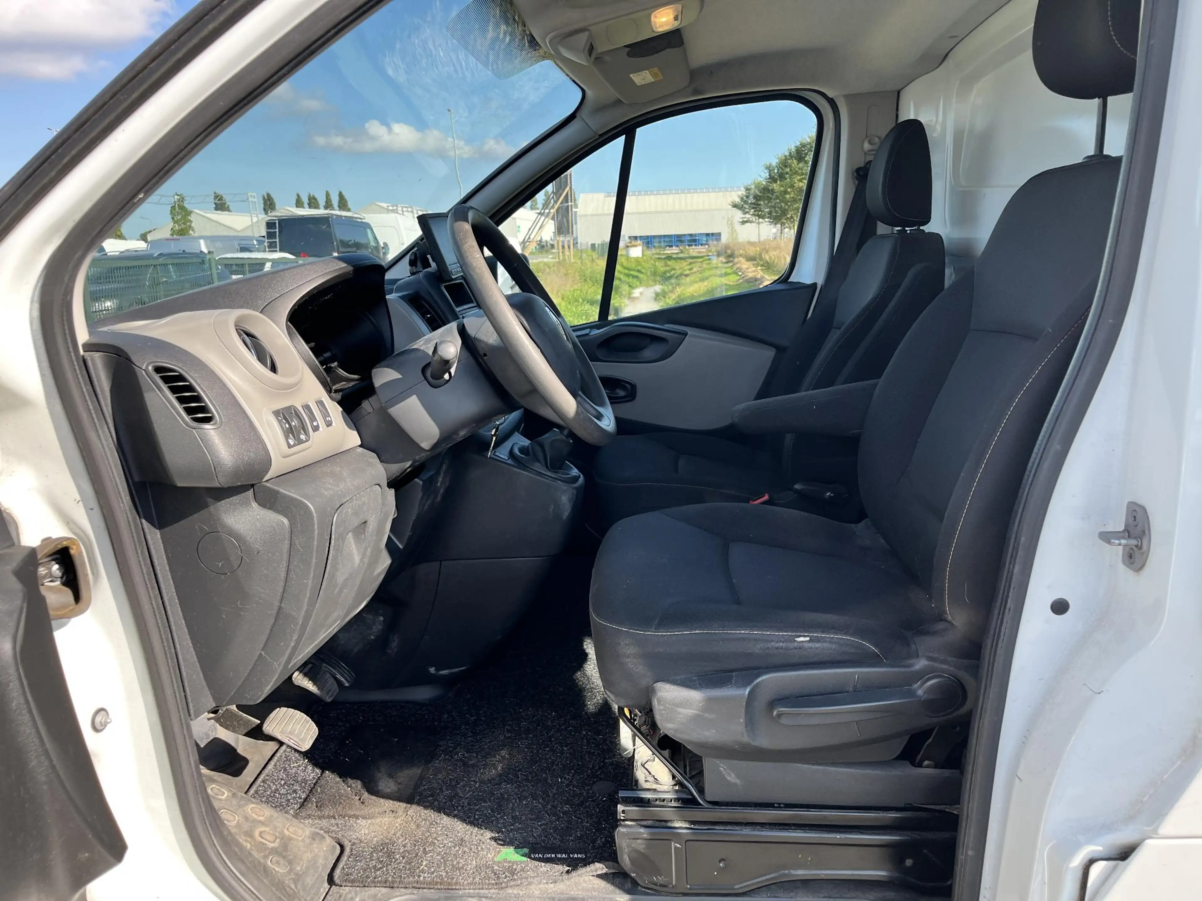 Renault Trafic 1.6 dCi T29 L2H1 Comfort Airco, cruise, pdc achter — photo 14