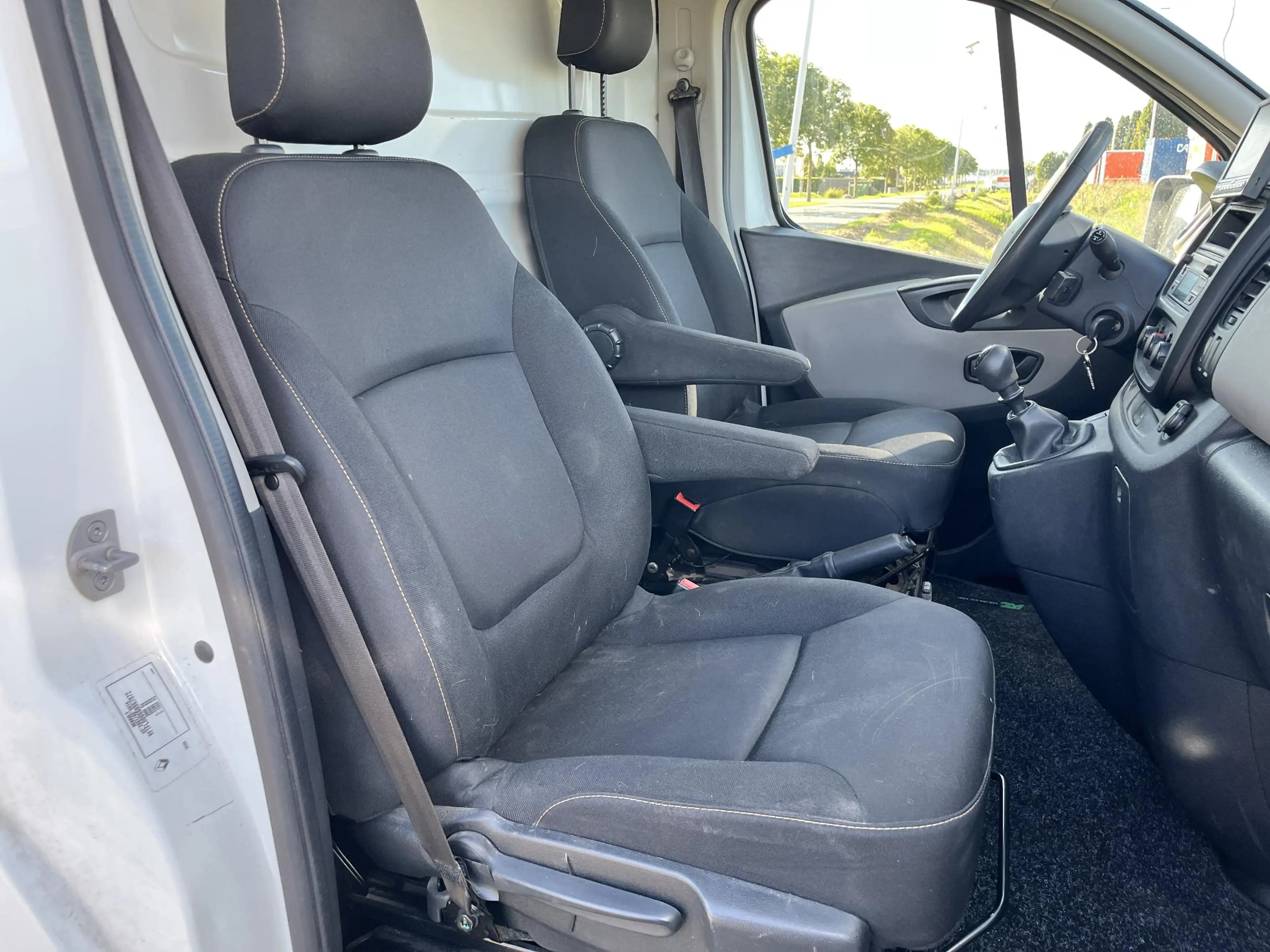 Renault Trafic 1.6 dCi T29 L2H1 Comfort Airco, cruise, pdc achter — photo 18