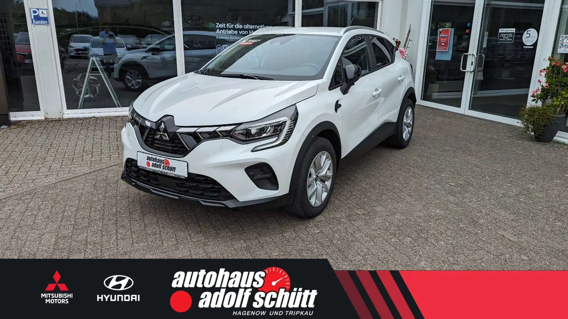 Mitsubishi ASX PLUS 1.3 T-Benziner 6-Gang Wit - 1
