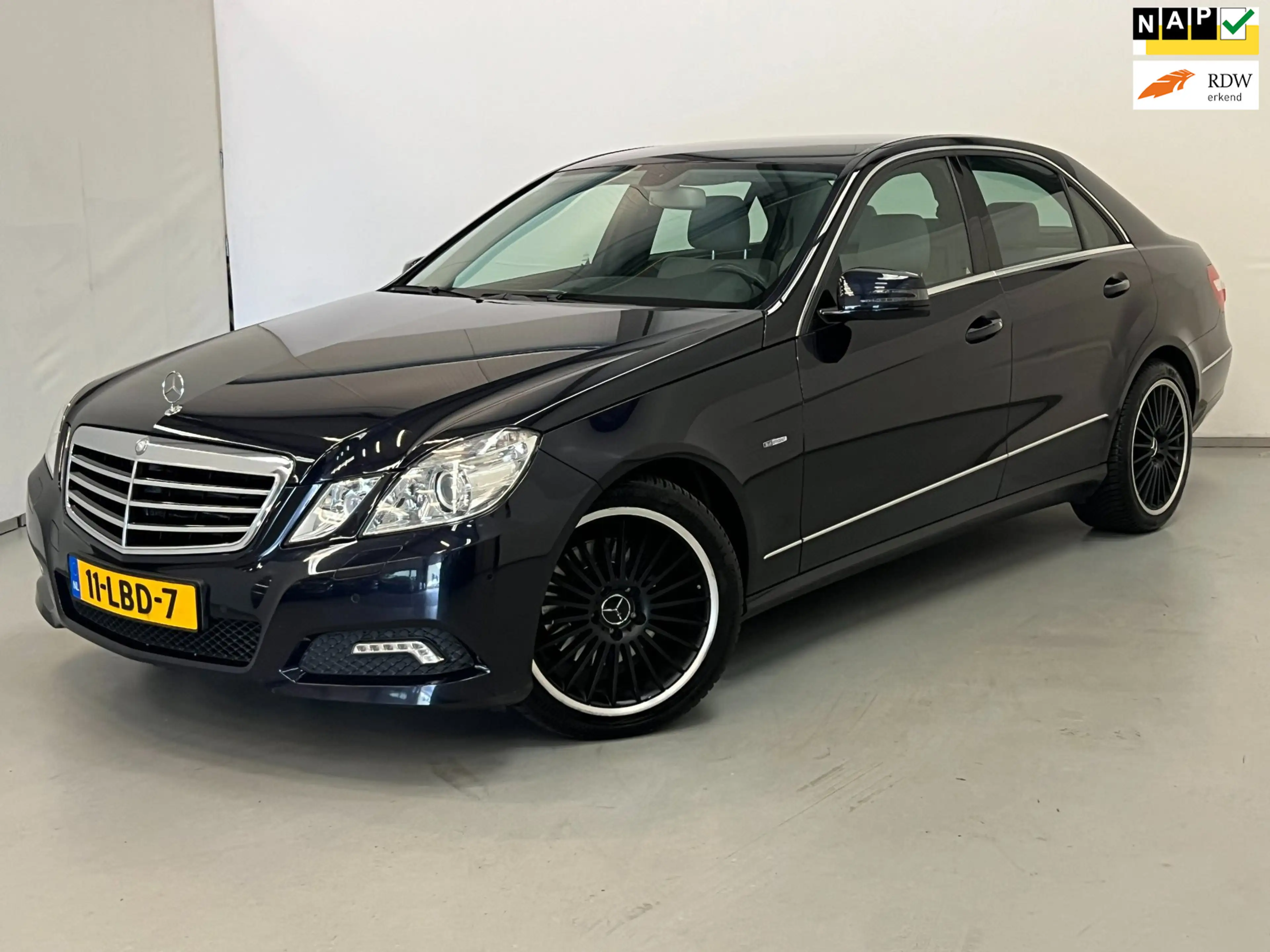 Mercedes-Benz E 350 CDI Avantgarde / NL-auto / Leder / Xenon