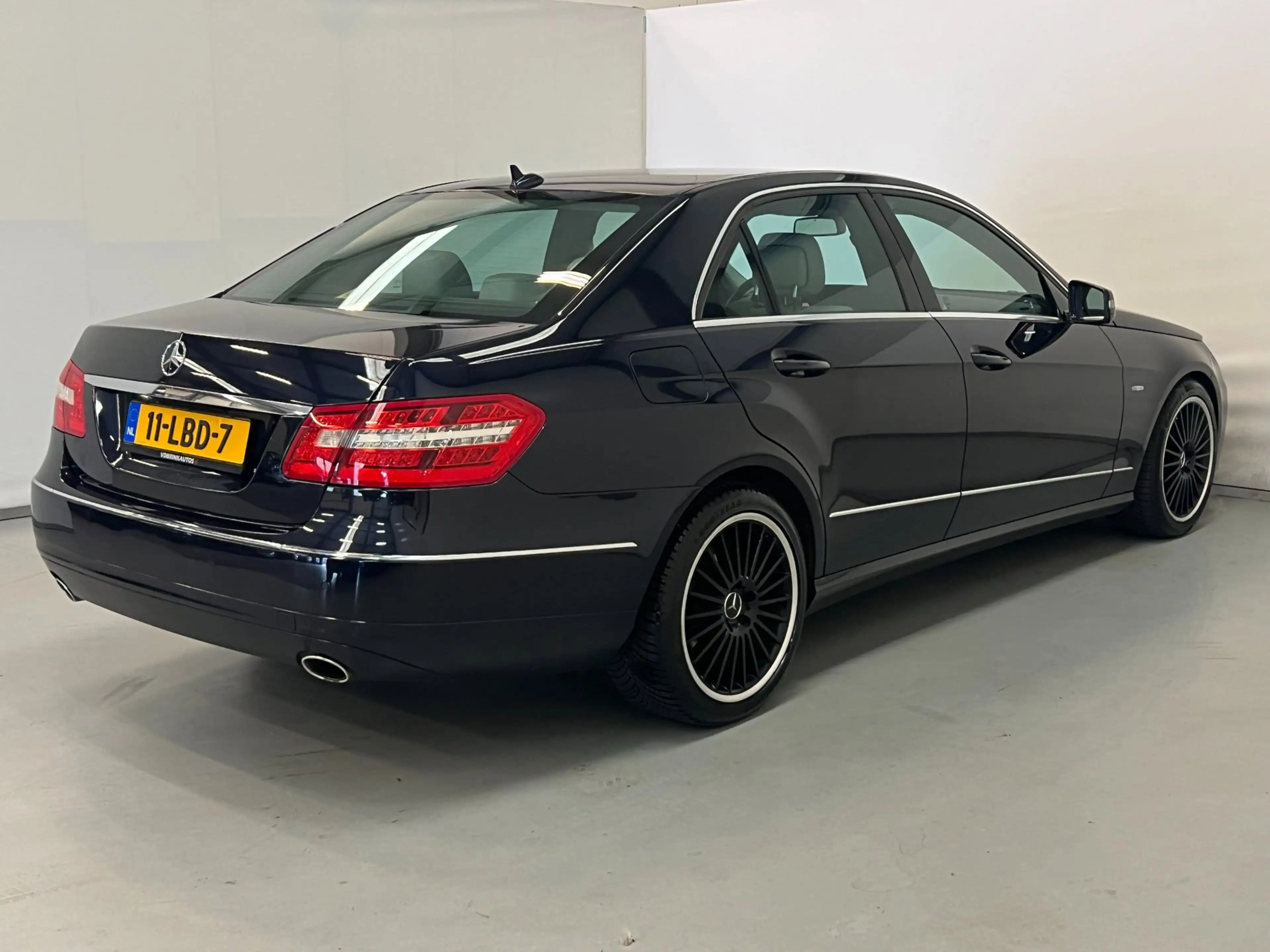 Mercedes-Benz E 350 CDI Avantgarde / NL-auto / Leder / Xenon — photo 5